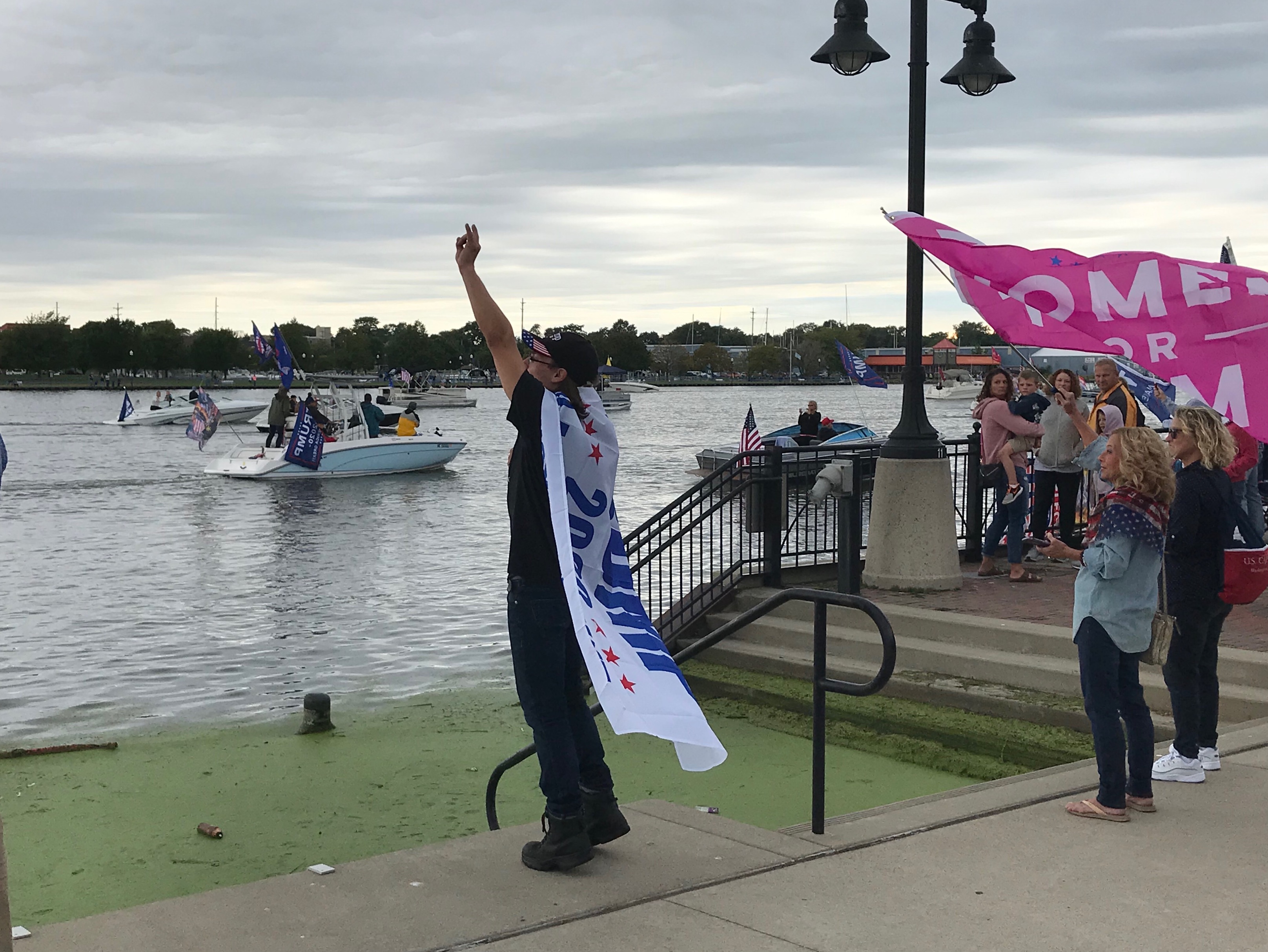 Pro Trump Boat Parade Floats Down Saginaw River Mlive