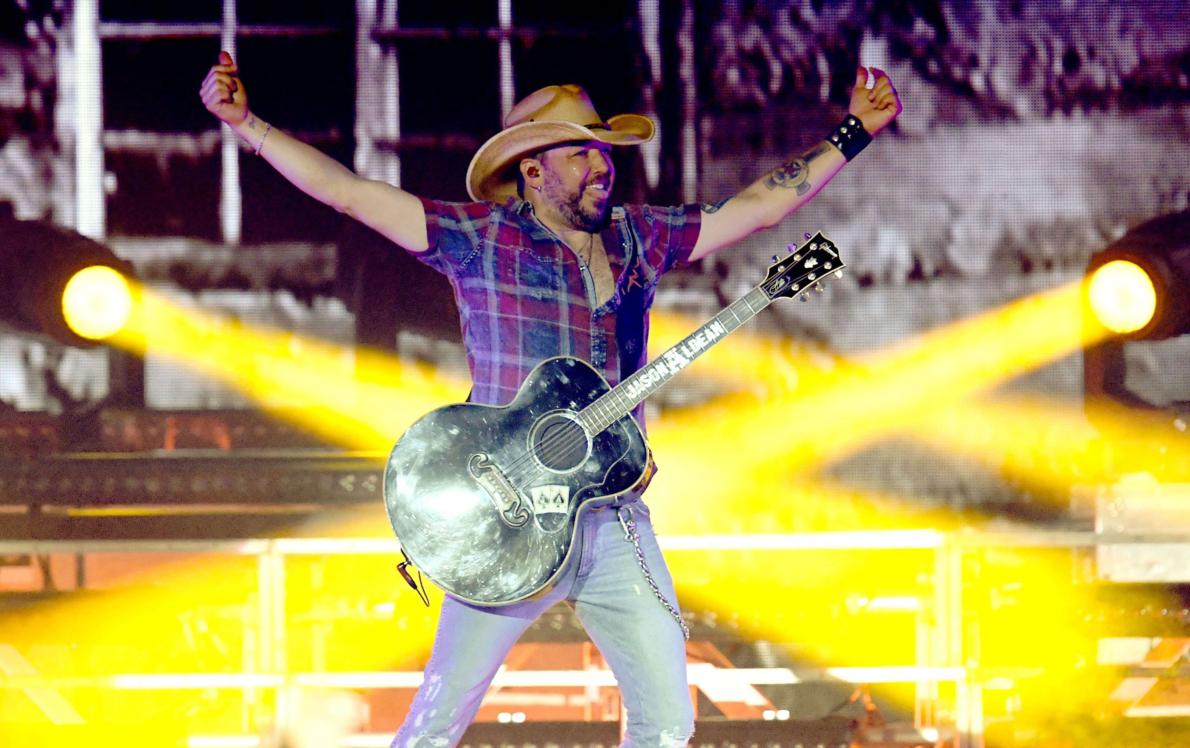 Jason Aldean Shares Personal Moments In New Music Video K FM