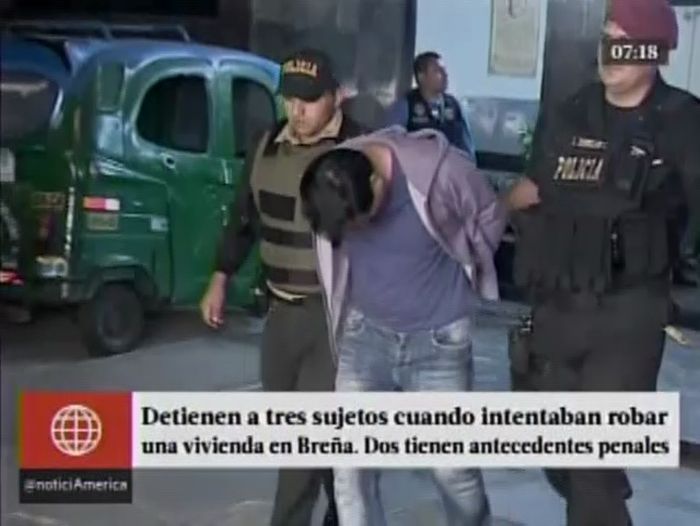 Inseguridad ciudadana Policía frustra robo a tienda y captura a tres