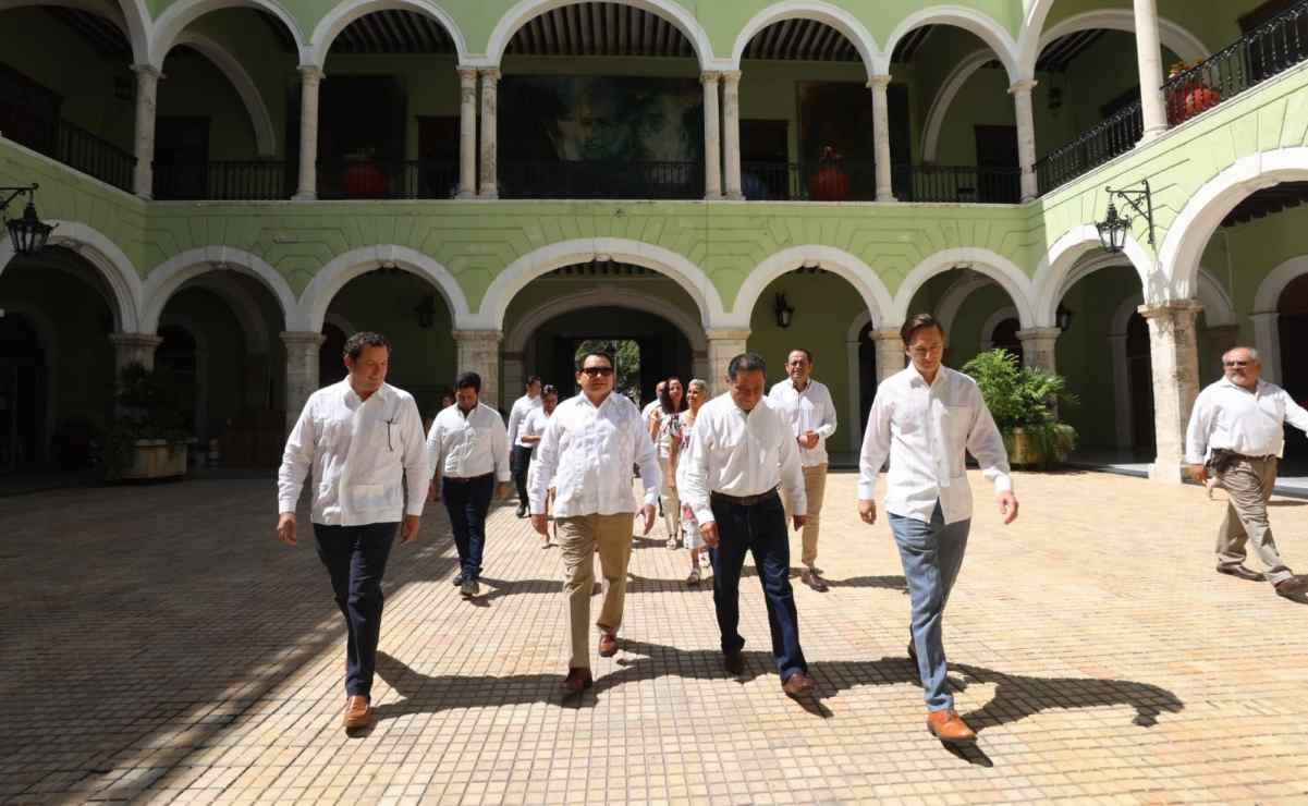 Más de 100 alcaldes de Yucatán inician funciones este domingo El