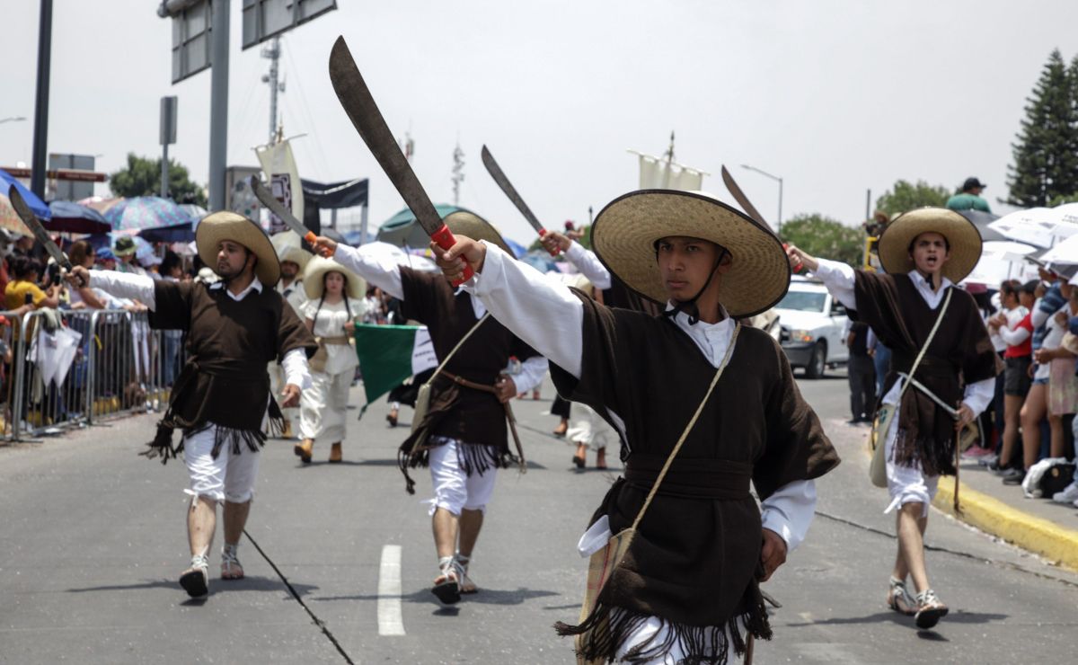 Estos Son Los Mejores Carros Aleg Ricos Del Desfile Del De Mayo El