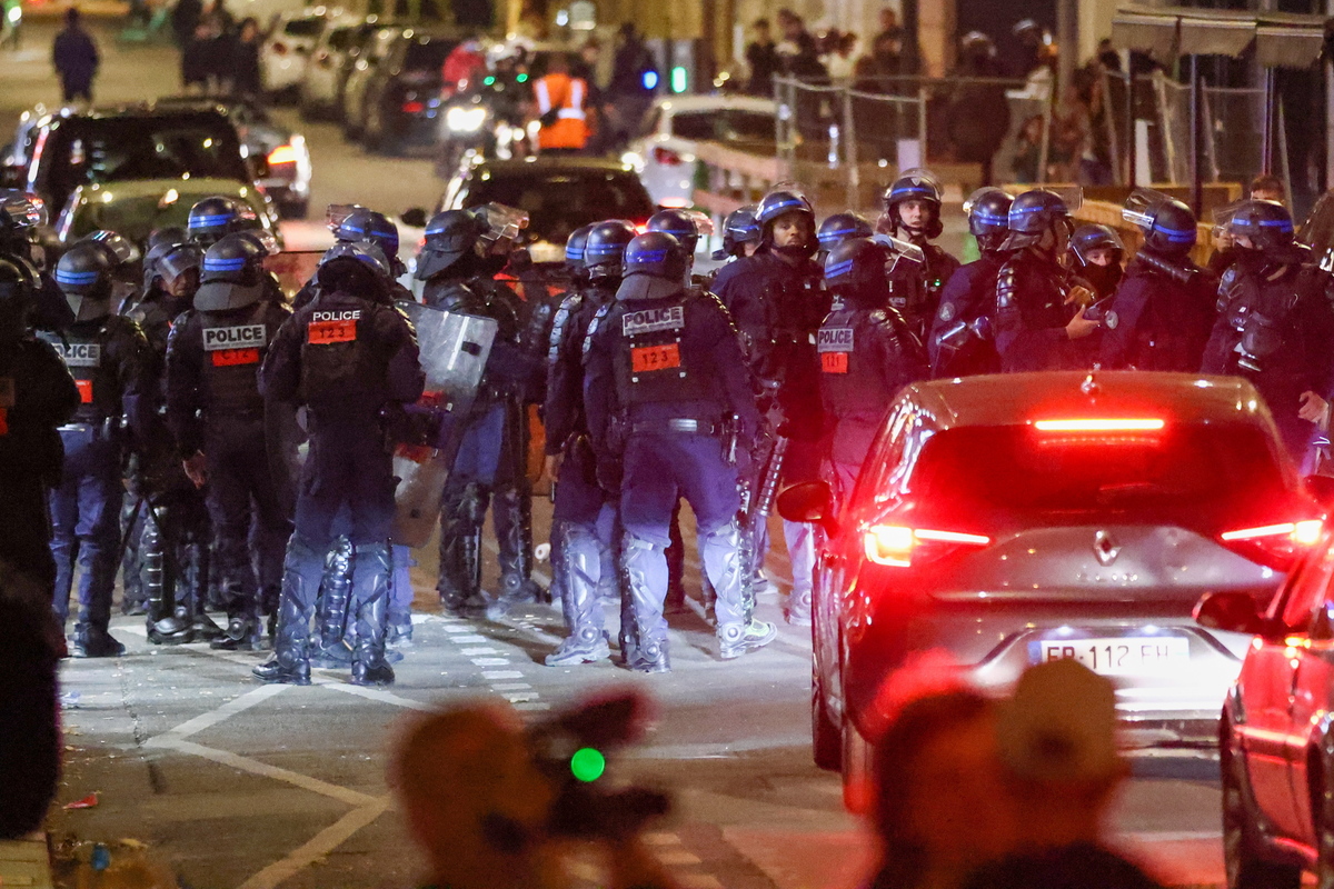 Disturbios En Francia El Universal