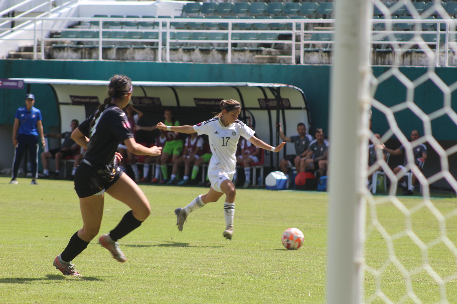 Selecci N Sub Femenina Arranca Con Goleada El Sue O Por Asistir Al