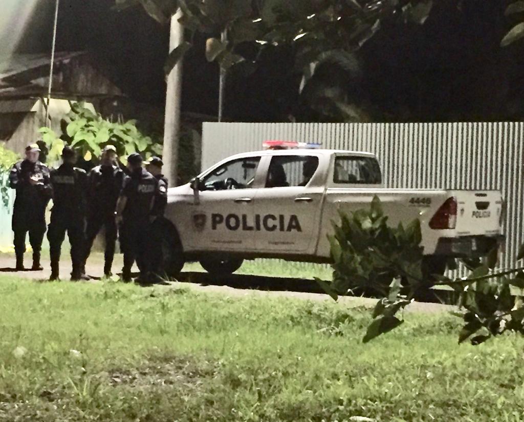 Pistoleros Entran Hasta El Patio De Casa Y Matan A Sujeto De 15 Balazos