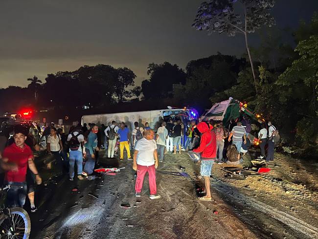 Al Menos Tres Muertos En Accidente De Tr Nsito Cerca A Cartagena Infobae