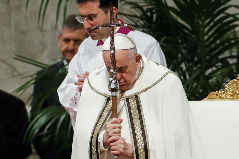 El papa Francisco no asistirá al Vía Crucis en el Coliseo de Roma para