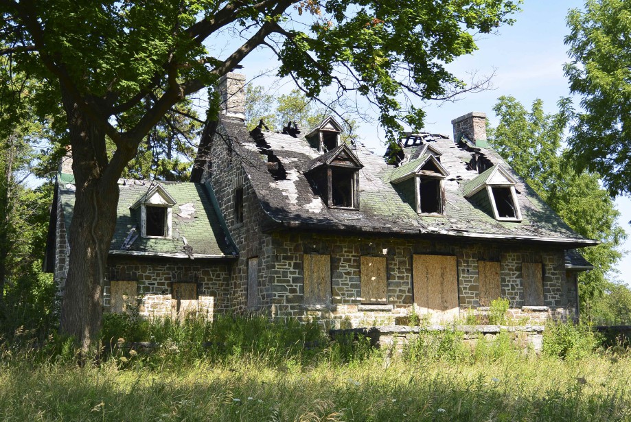 Maison Abandonn E Quebec Home Alqu