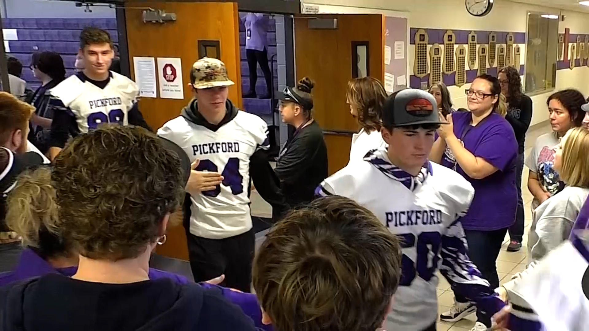 Pickford community sends Panther football team off to state final – 9 ...