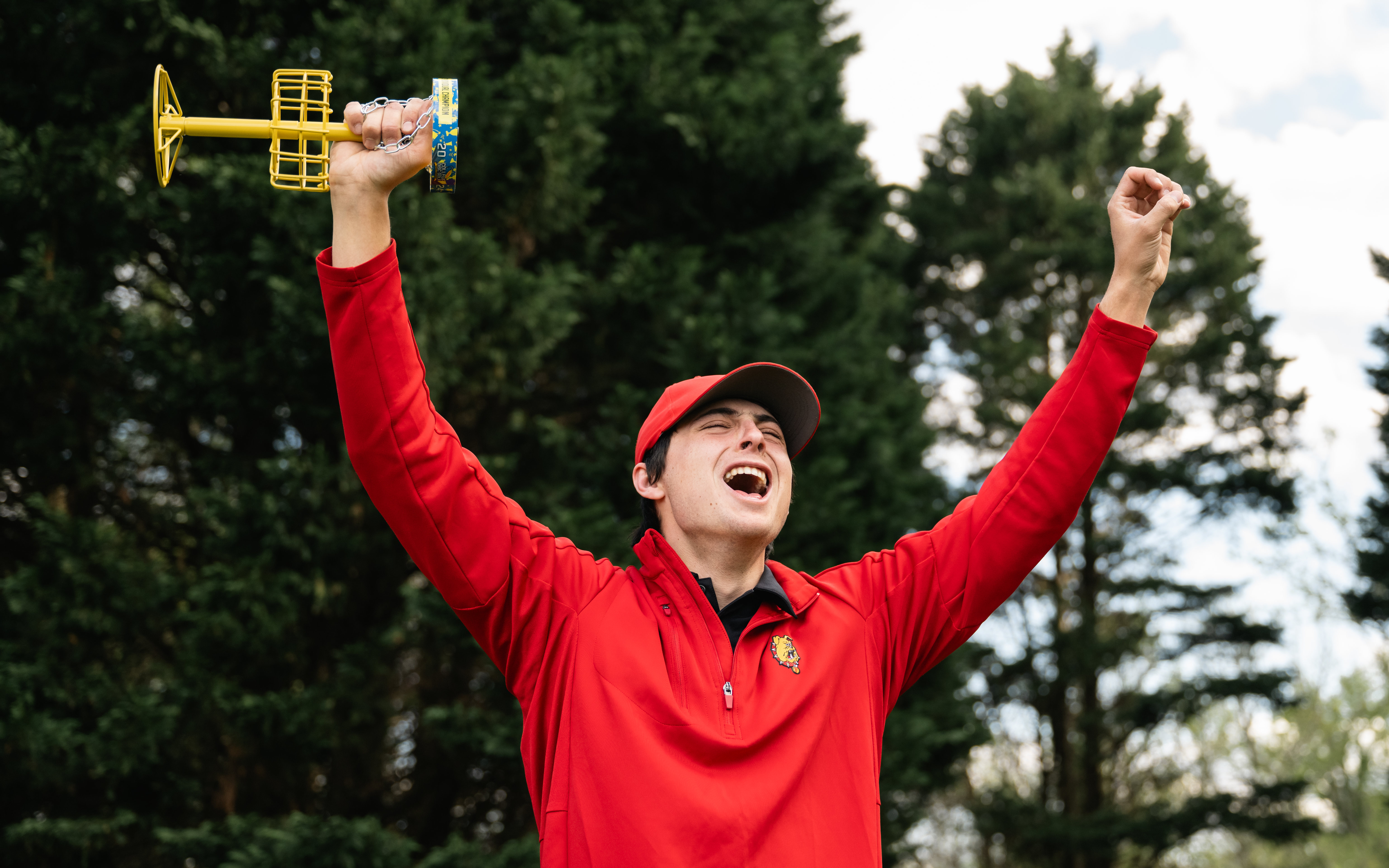 Ferris State sophomore Benji Zorn wins 2024 Disc Golf Singles National Championship; team places 4th