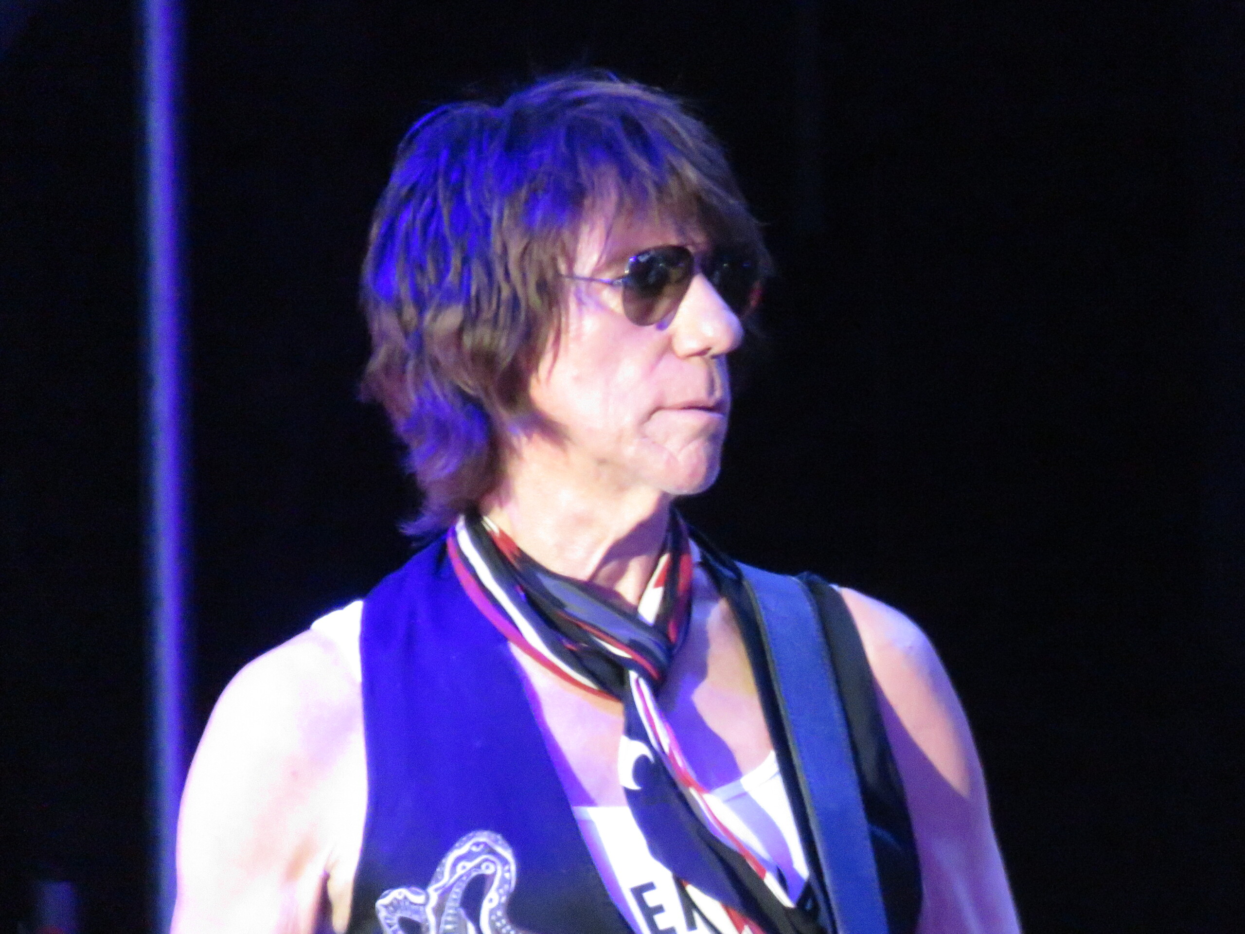 Jeff Beck, guitarist who influenced generations, dies at 78