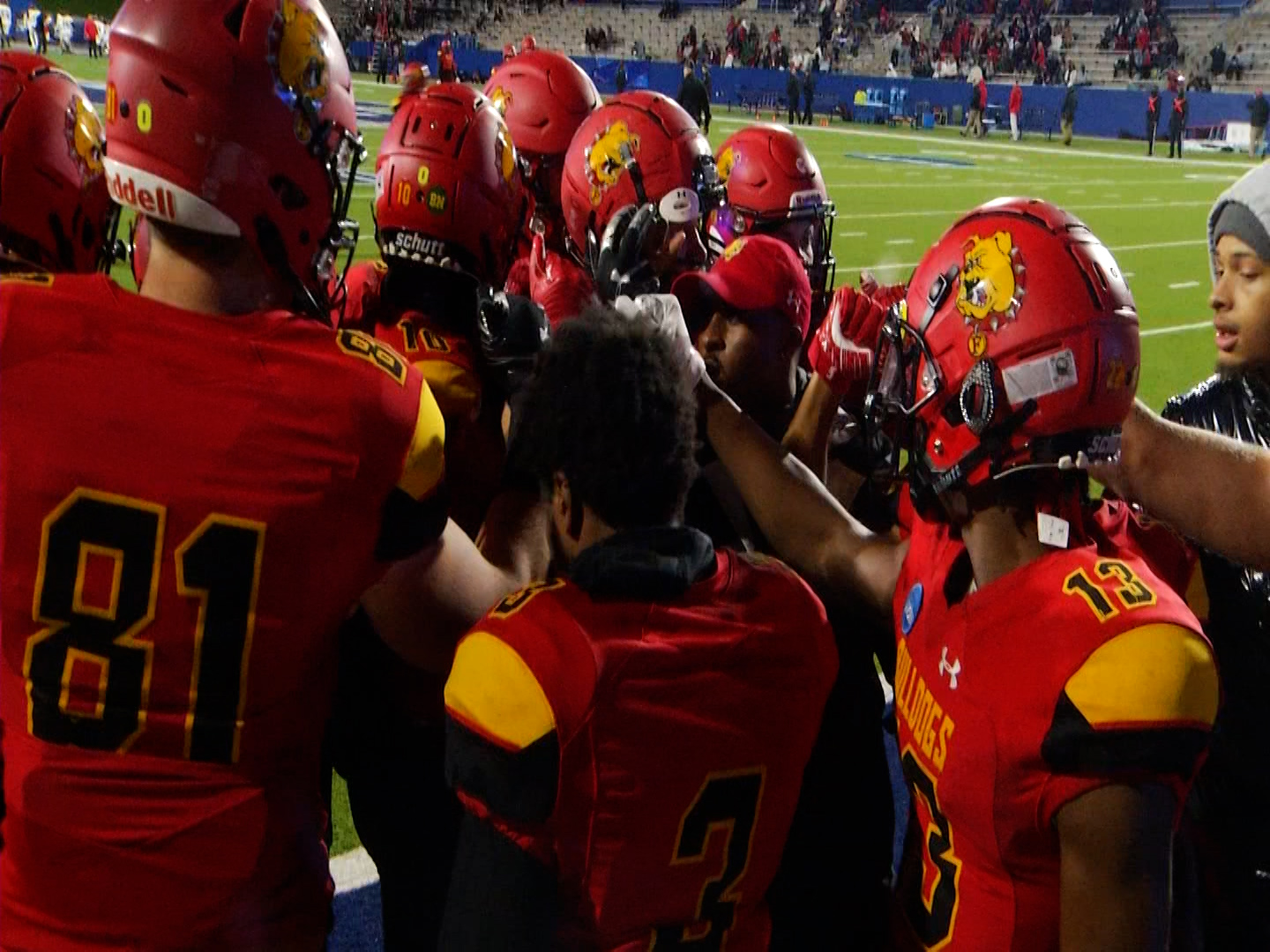 A monumental thing': Ferris State wins first DII national championship in  dominating fashion