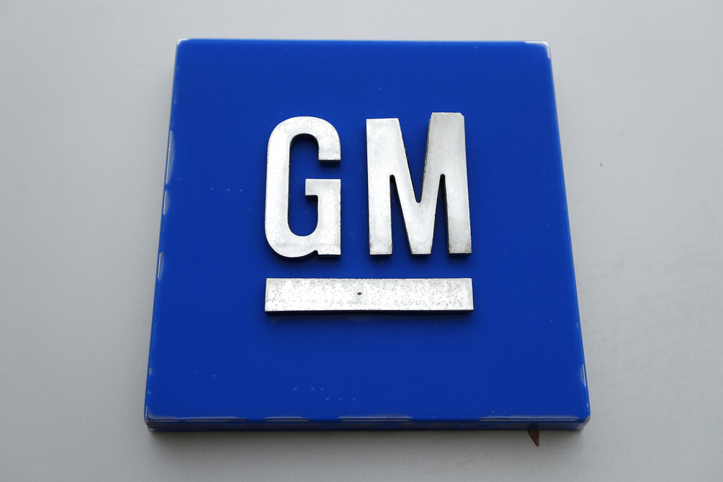 Despite autoworkers strike, GM made $10B last year 