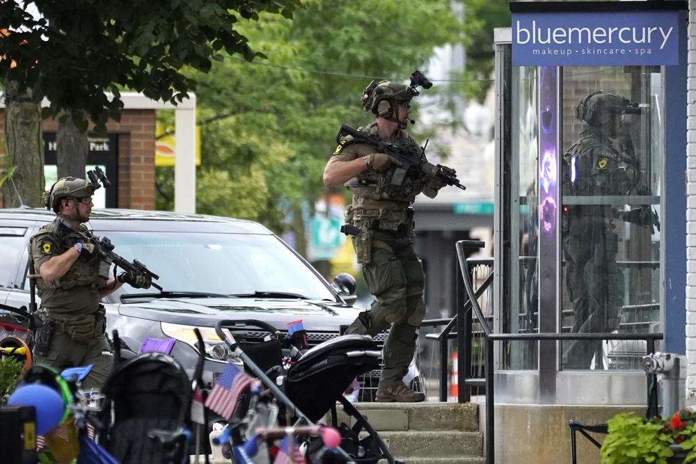 Police Find Man Suspected In Shooting At Chicago Area Parade 9and10 News