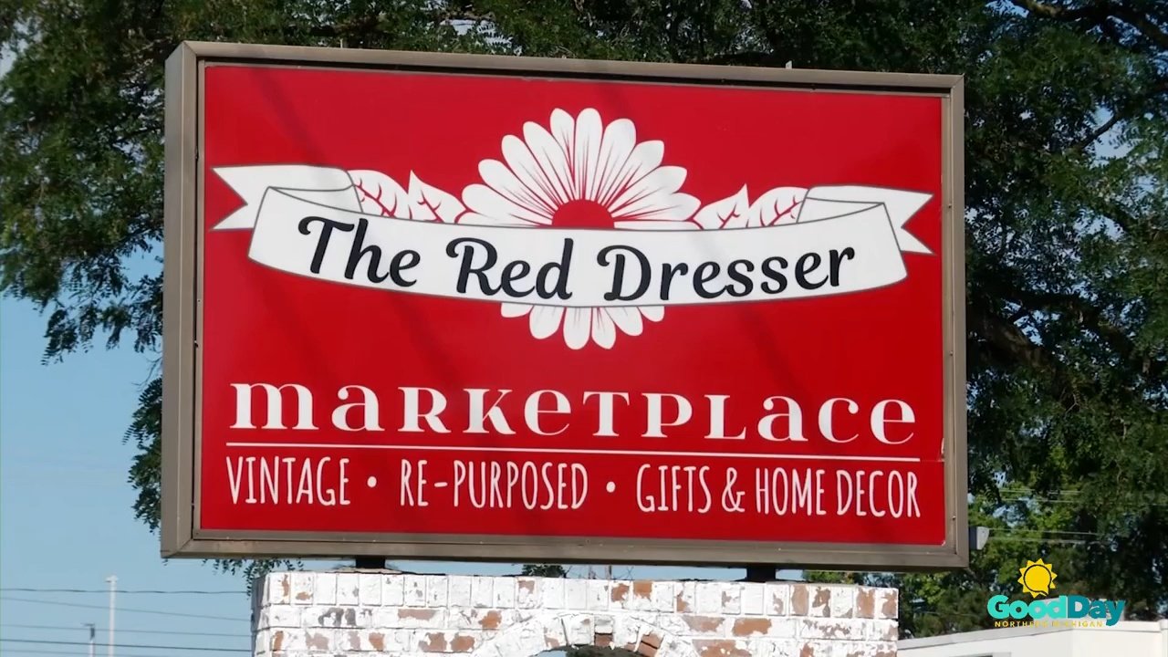 red dresser barn market The Red Dresser Helping Women Start Their Business – 9and10News.com