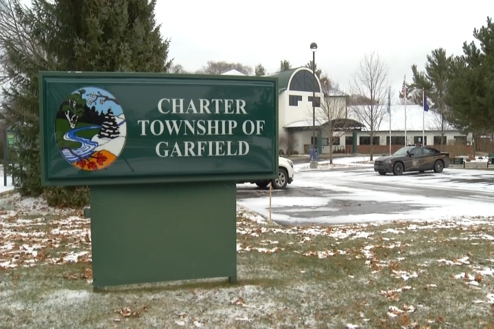 Garfield Township votes to bring in new leadership