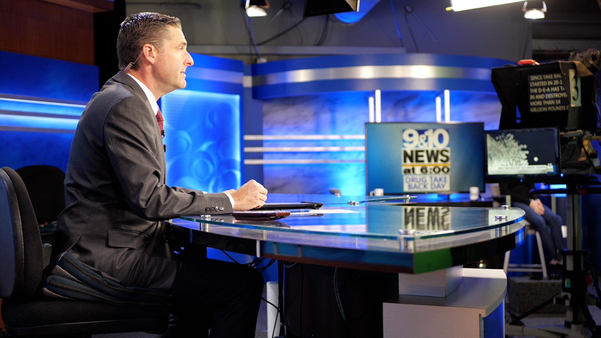 Special Report: Behind the Broadcast Anchors 910News com