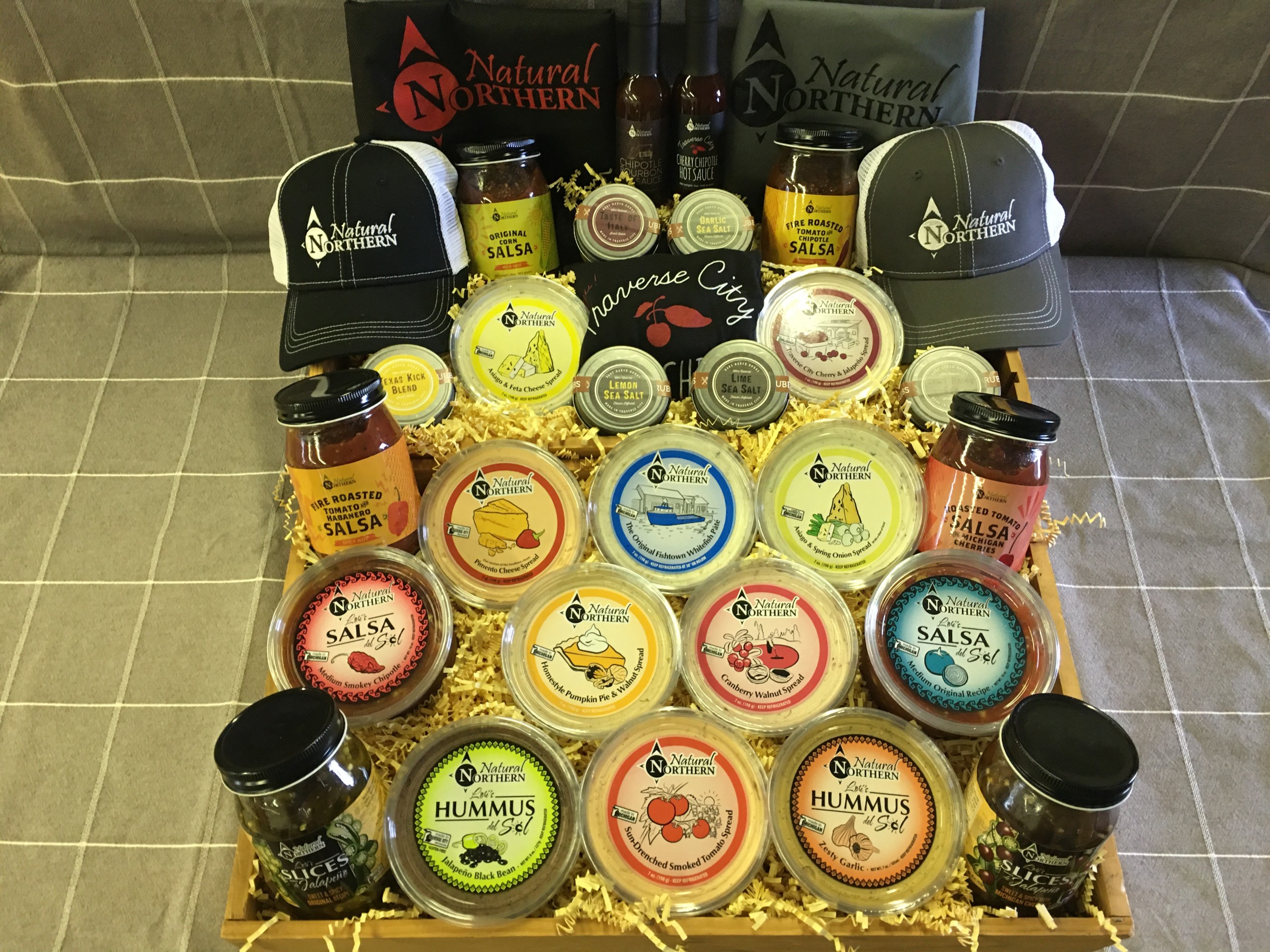 Natural Northern Foods Savor The Season Gift Basket Pic