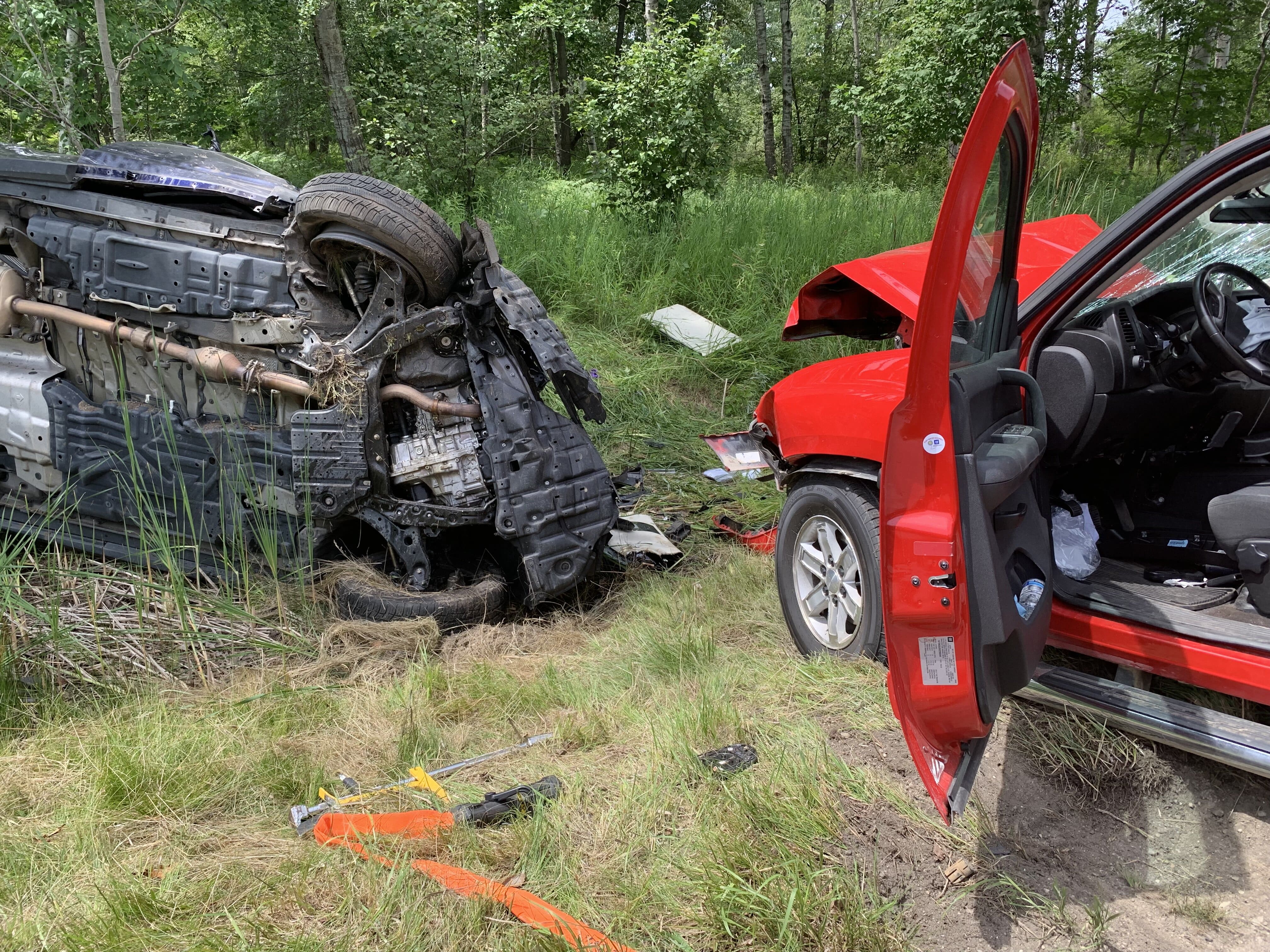 1 dead after head-on crash in Iowa County, News