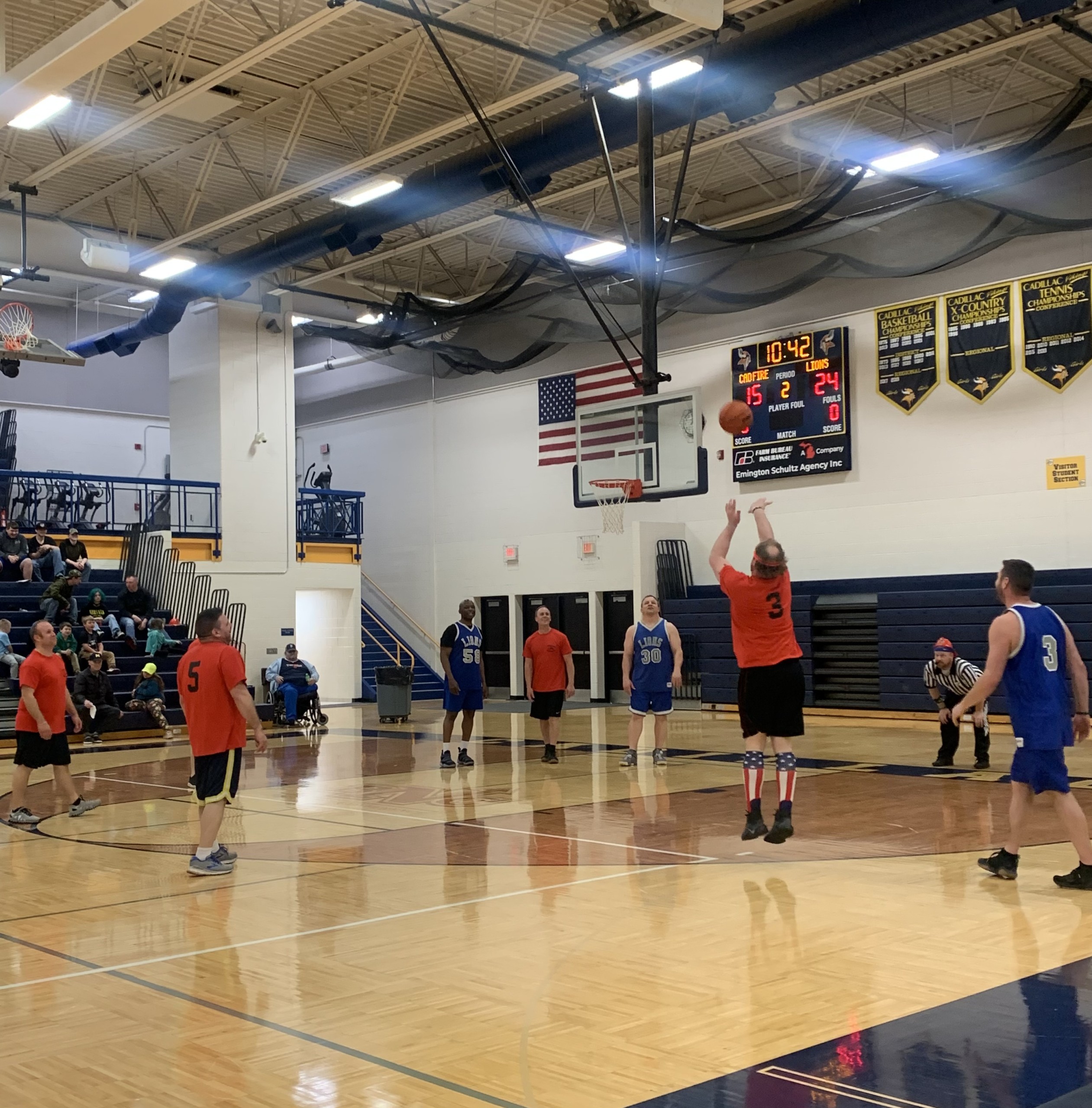 Detroit Lions basketball team plays for charity in Gladwin