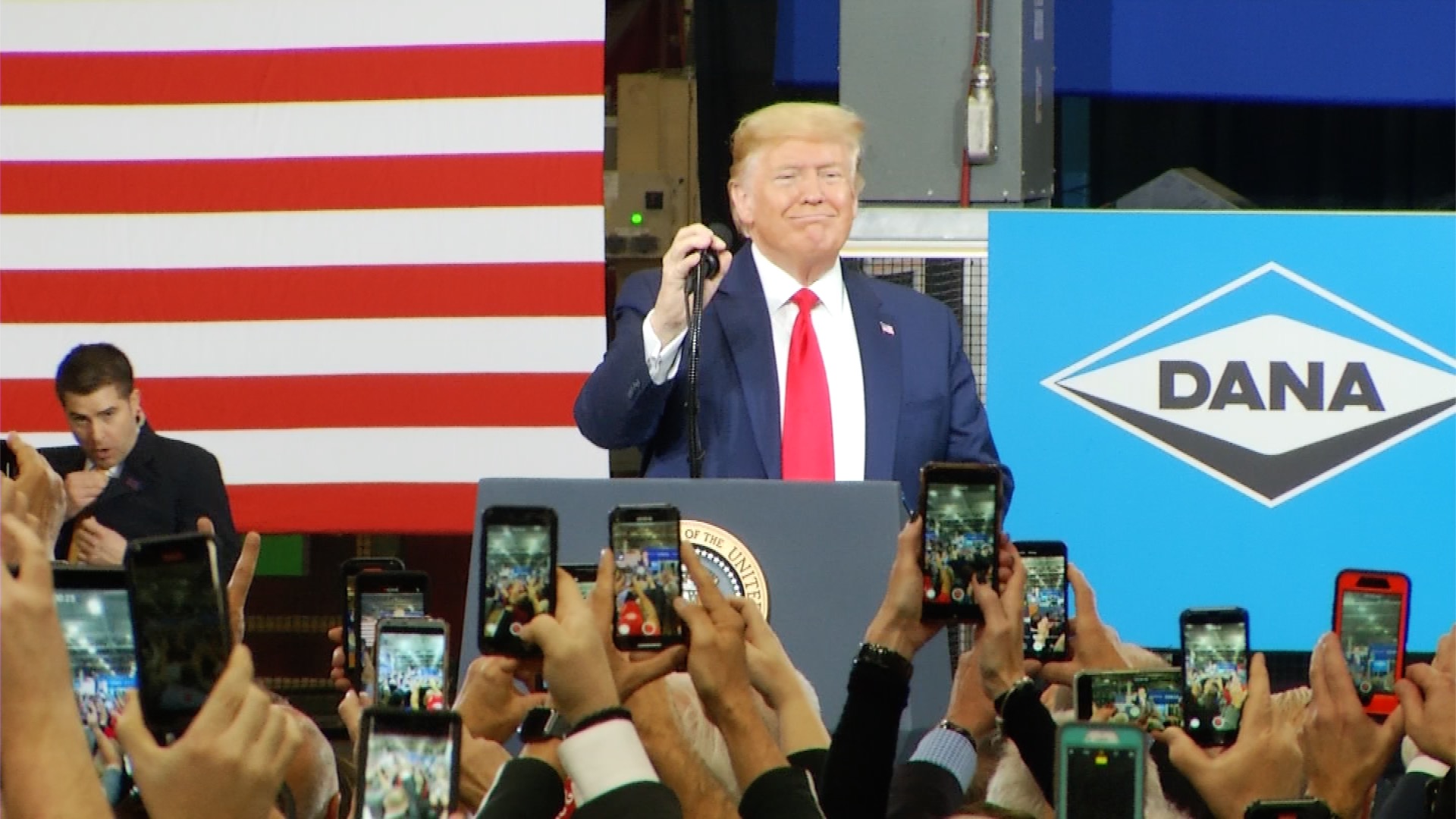 Donald Trump stops in Michigan, hoping to win back the state ...