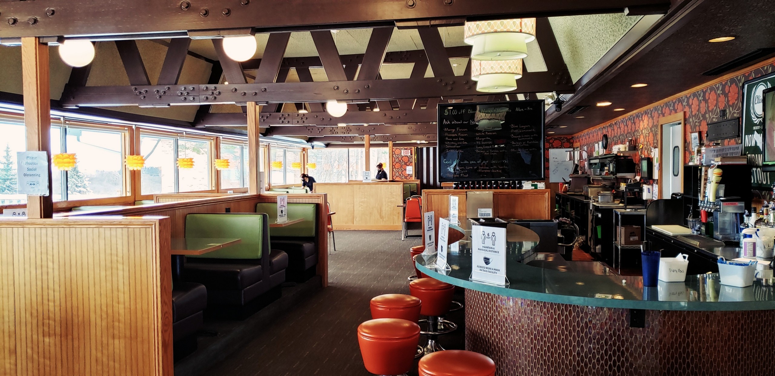 Promo Image: GTPulse: Cheap Brunch in Retro Digs at This Traverse City Restaurant