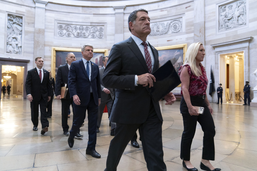Senate dismisses two articles of impeachment against Homeland Security secretary, ending trial 