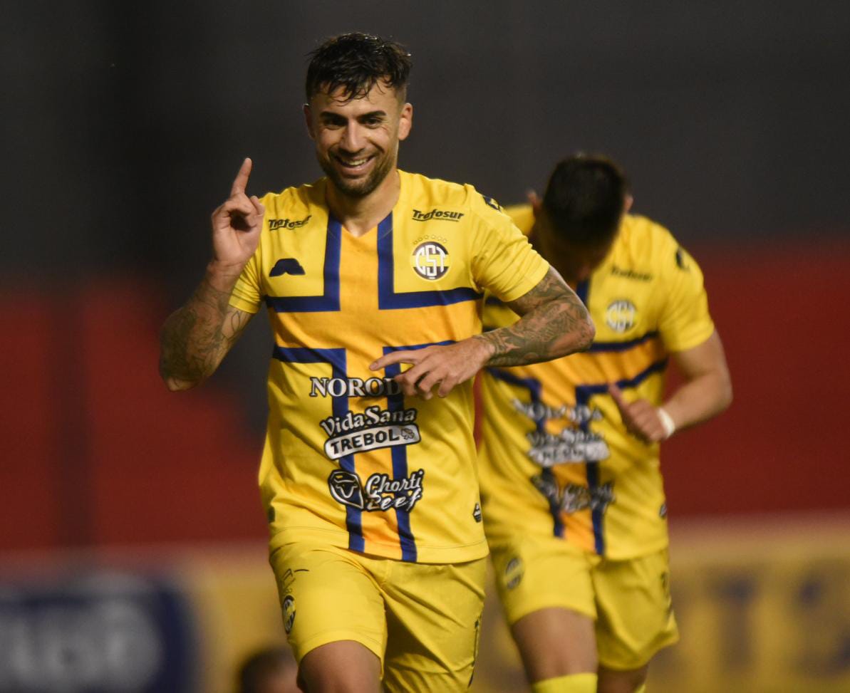 Resistencia vs. Sportivo Trinidense: 'Triki' y un gran paso hacia la  Libertadores - Sportivo Trinidense - ABC Color