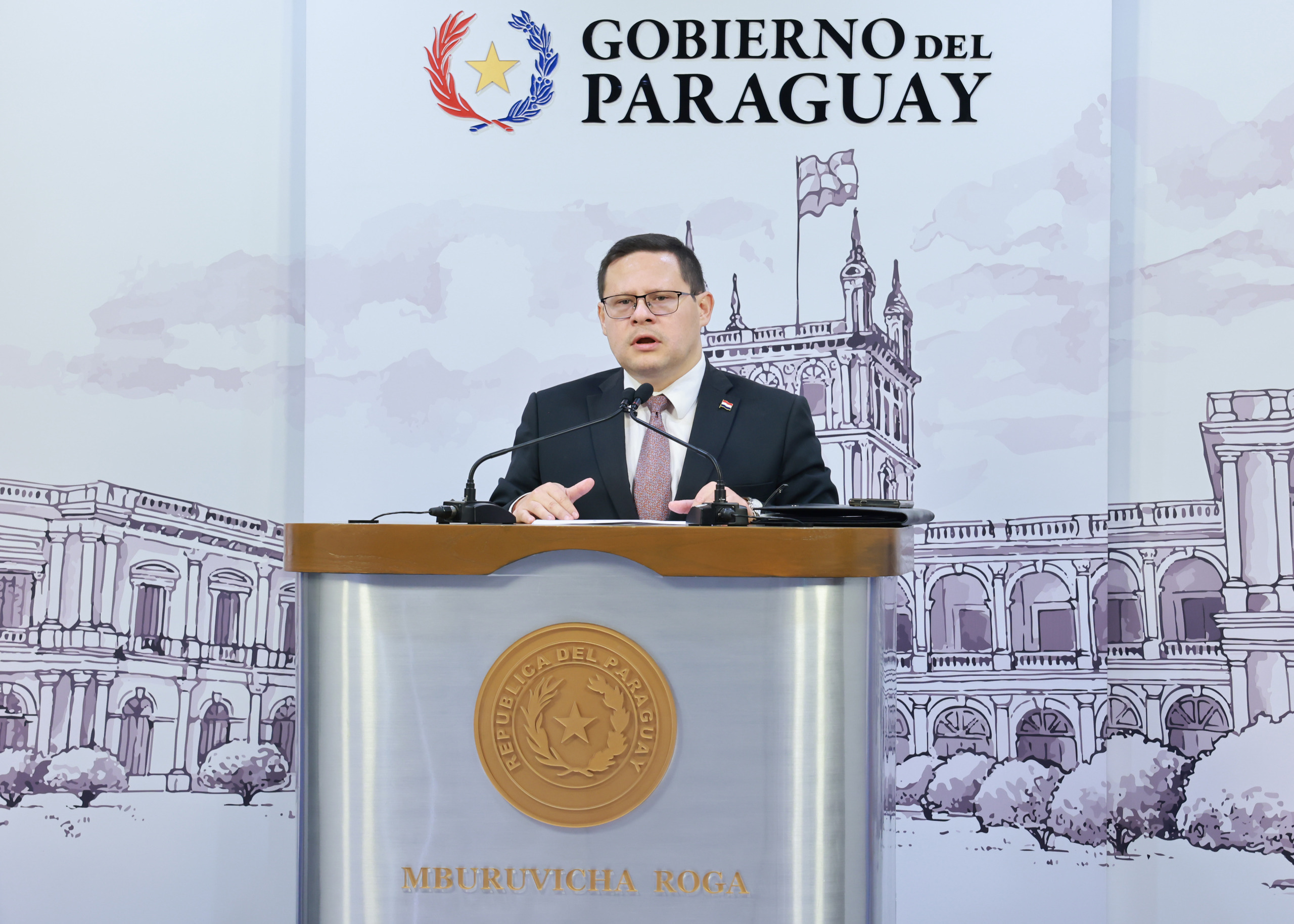 Gobierno plantea regular utilidades en reserva por presunta evasión de impuestos