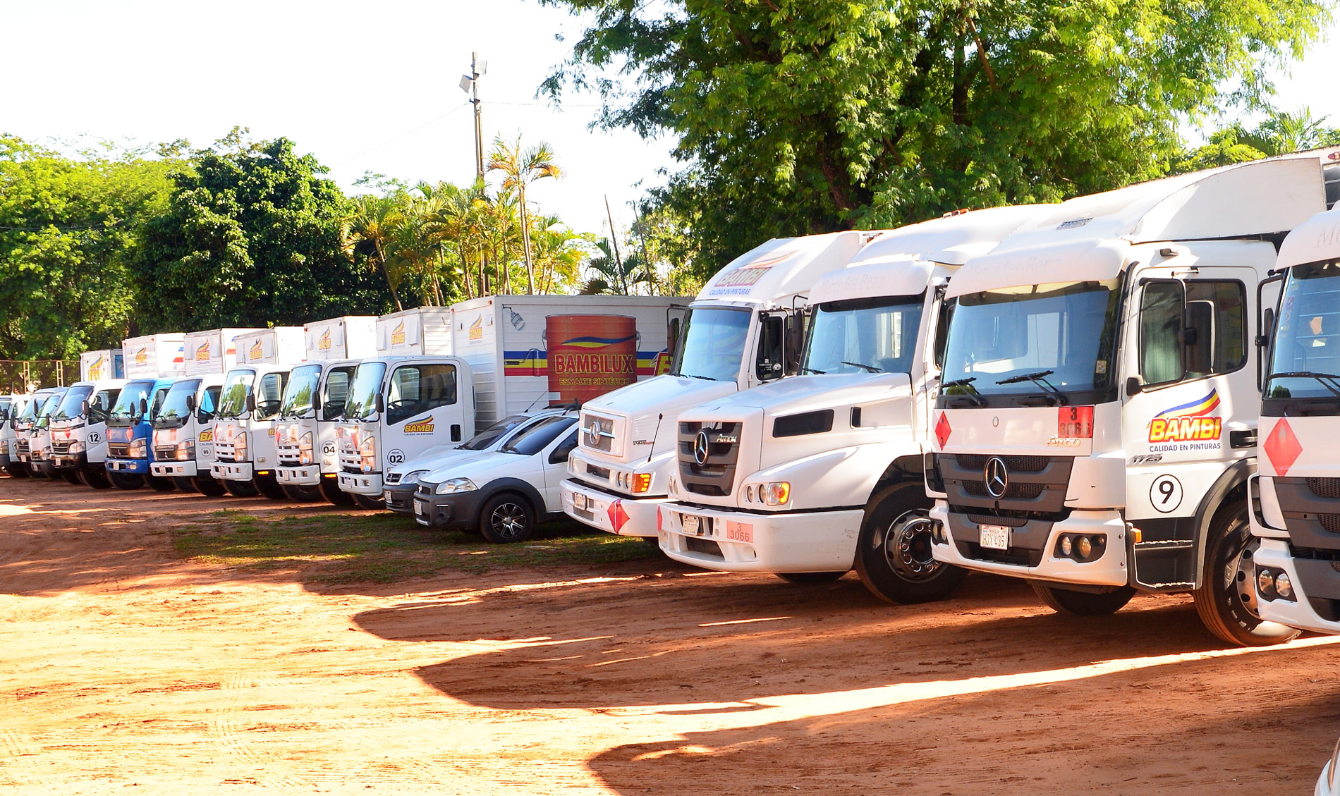 La empresa cuenta con la gran flota de camiones que agiliza la logística a nivel país.