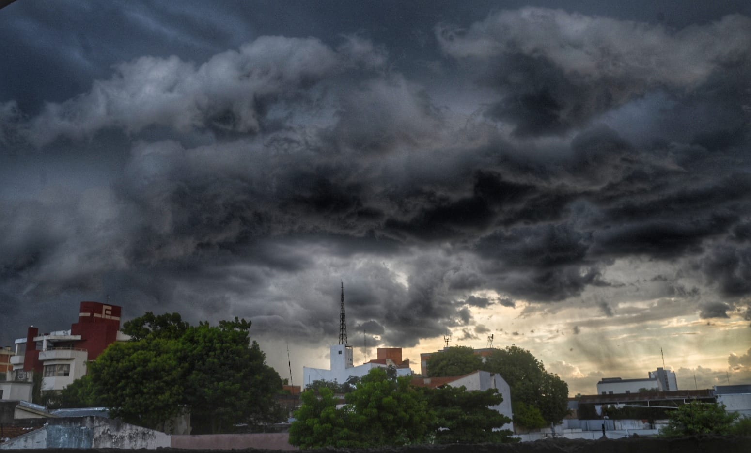 Meteorología: alerta de tormentas para 15 departamentos de Paraguay