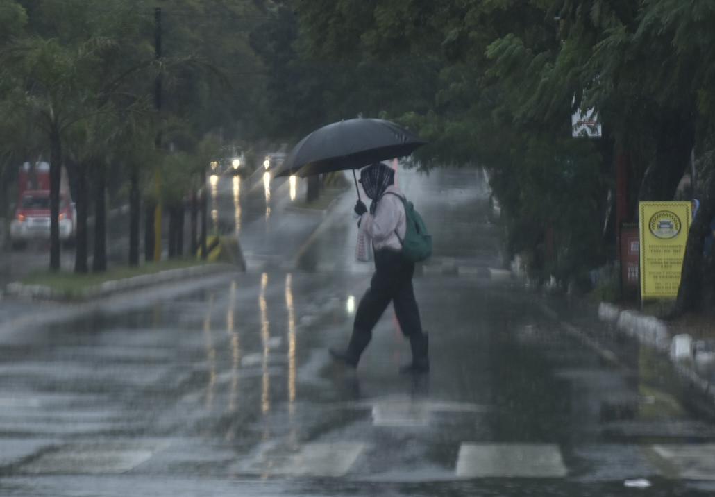 Meteorología: anuncian fin de semana caluroso y con lluvias en Paraguay
