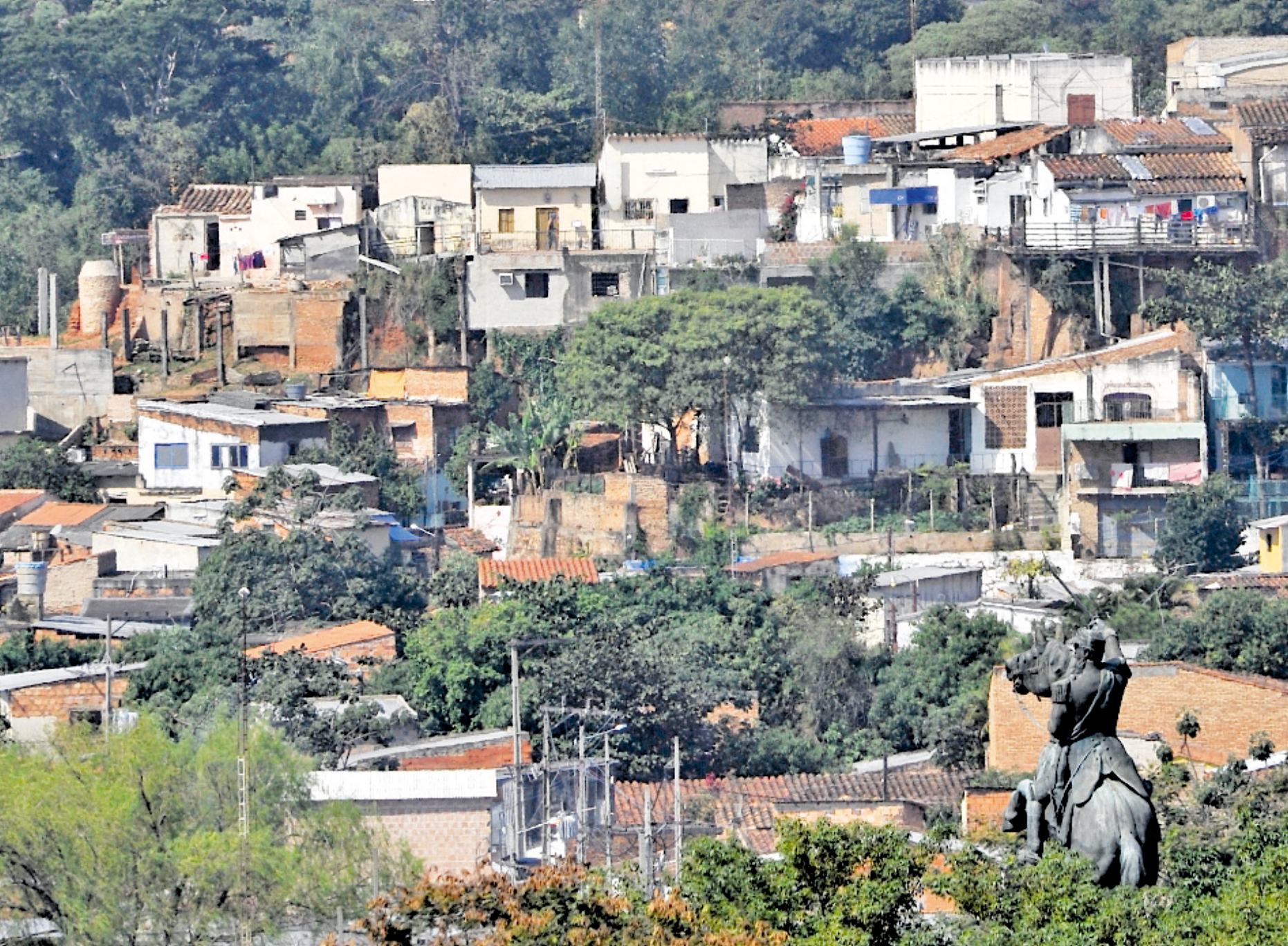 Casas de Punta Karapá, en la Chacarita Alta.