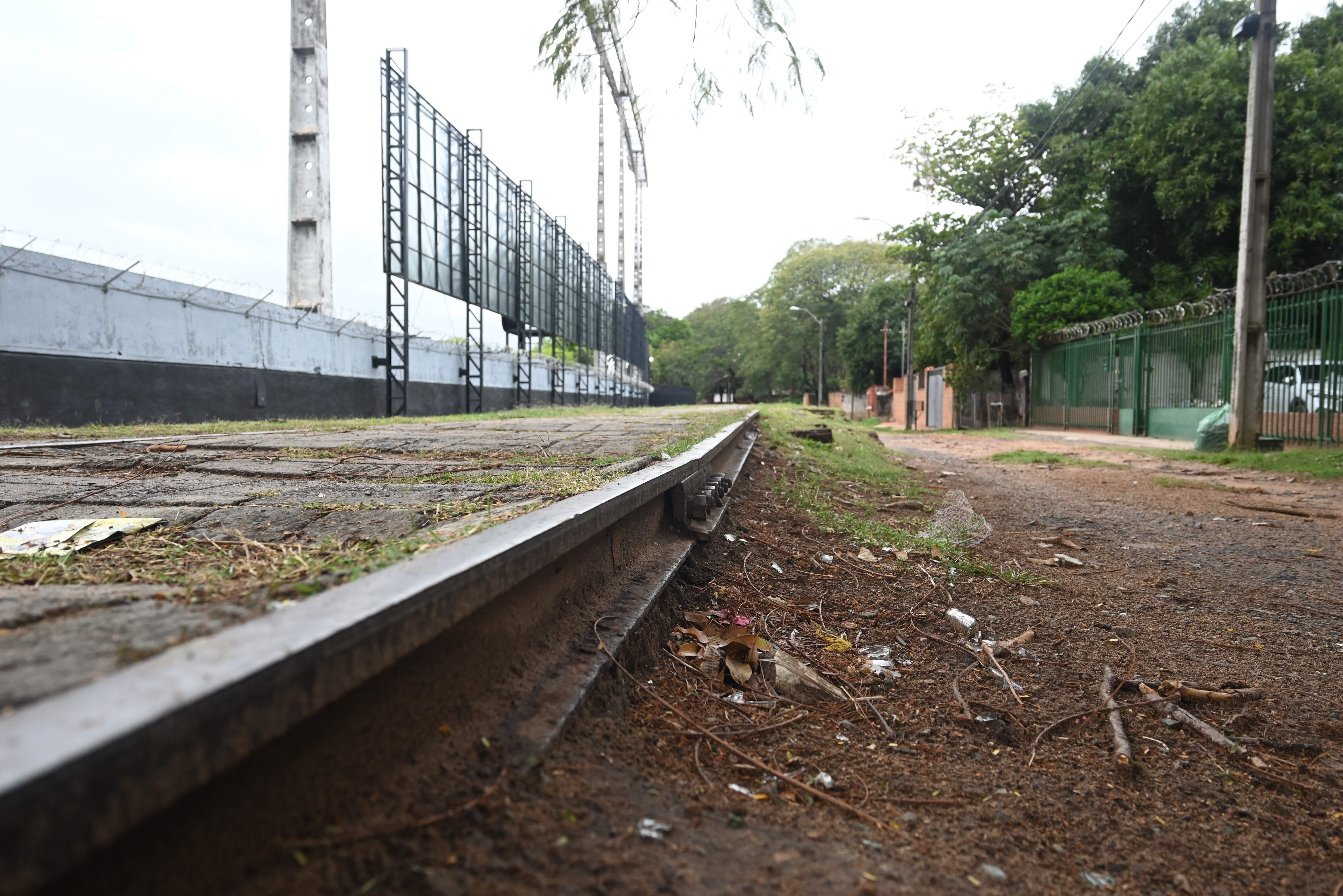 A todo vapor, cartismo tratará tren de cercanías