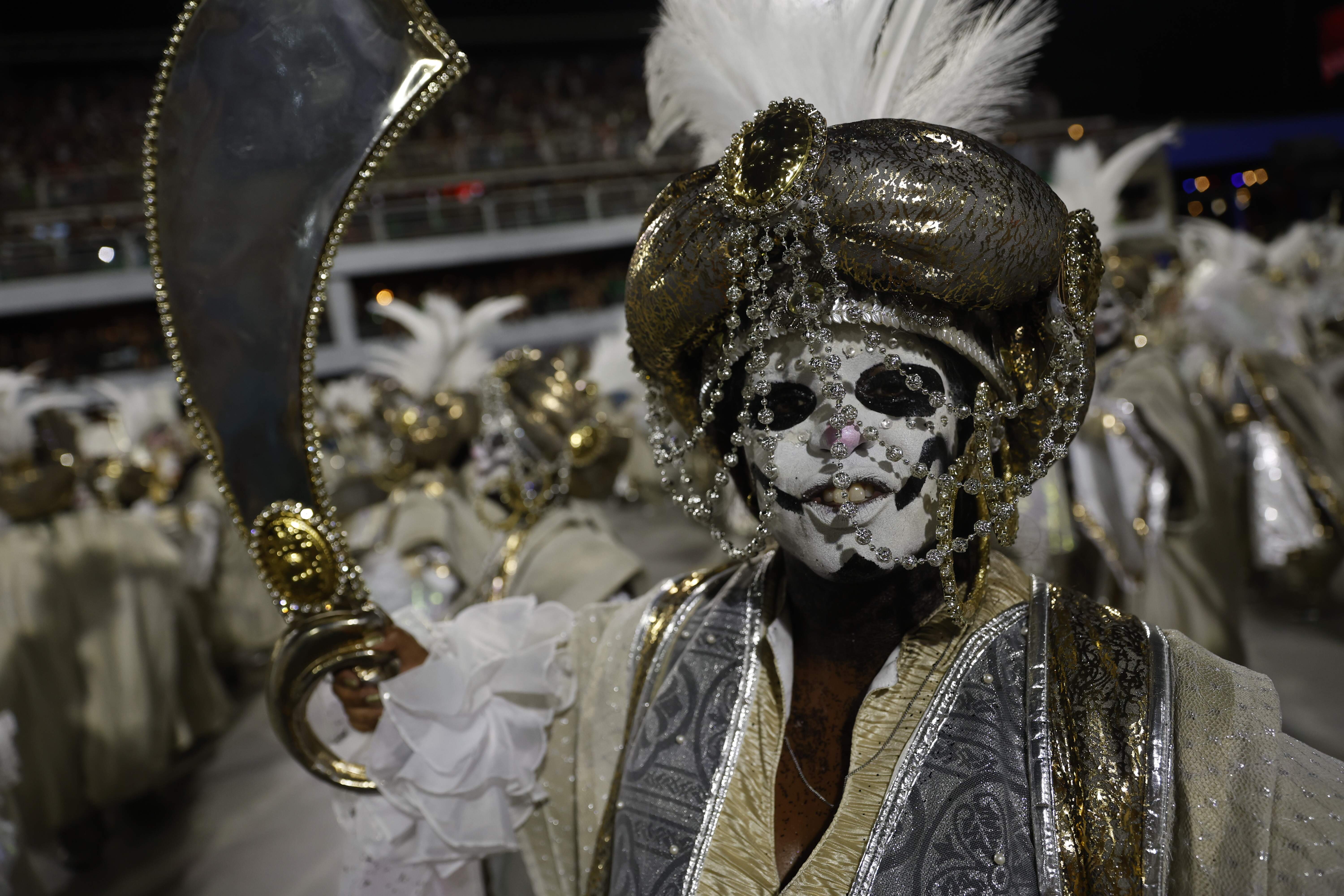 Lo que debes saber sobre los trajes de samba del carnaval de Río de Janeiro  