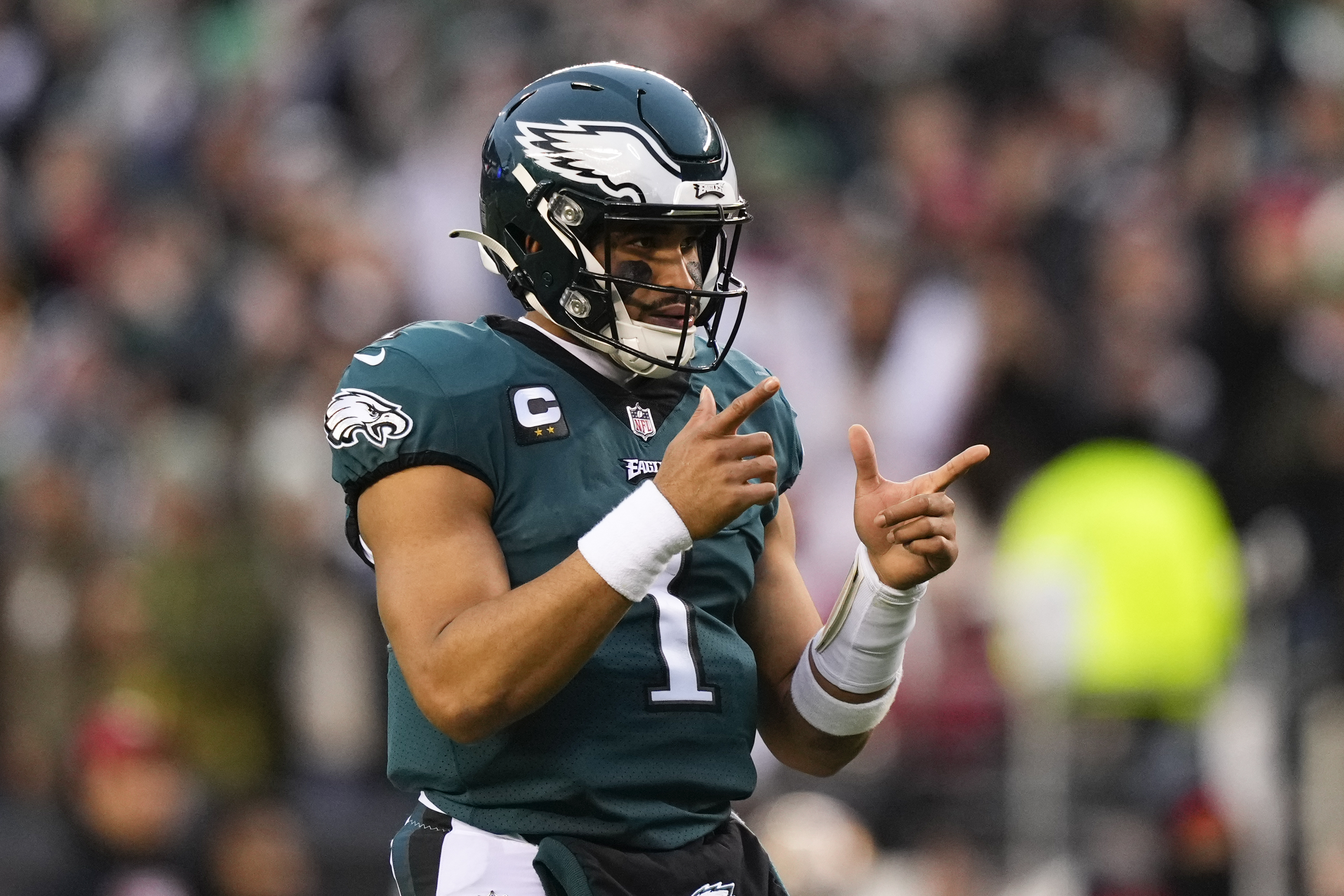 Hurts, Eagles soar into Super Bowl, rout 49ers for NFC title - The Columbian