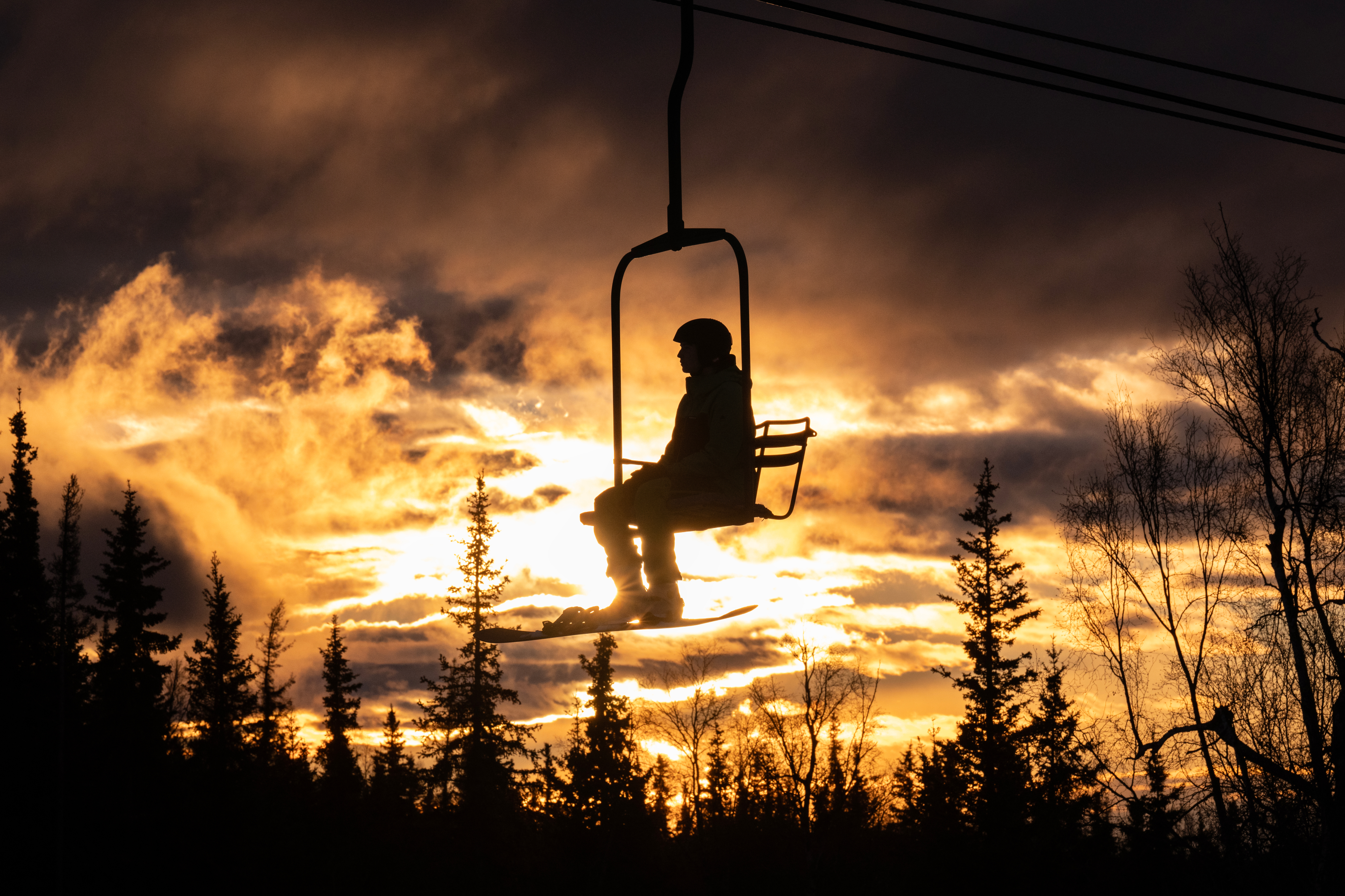 Hilltop Ski Area opens for the season in Anchorage - Anchorage