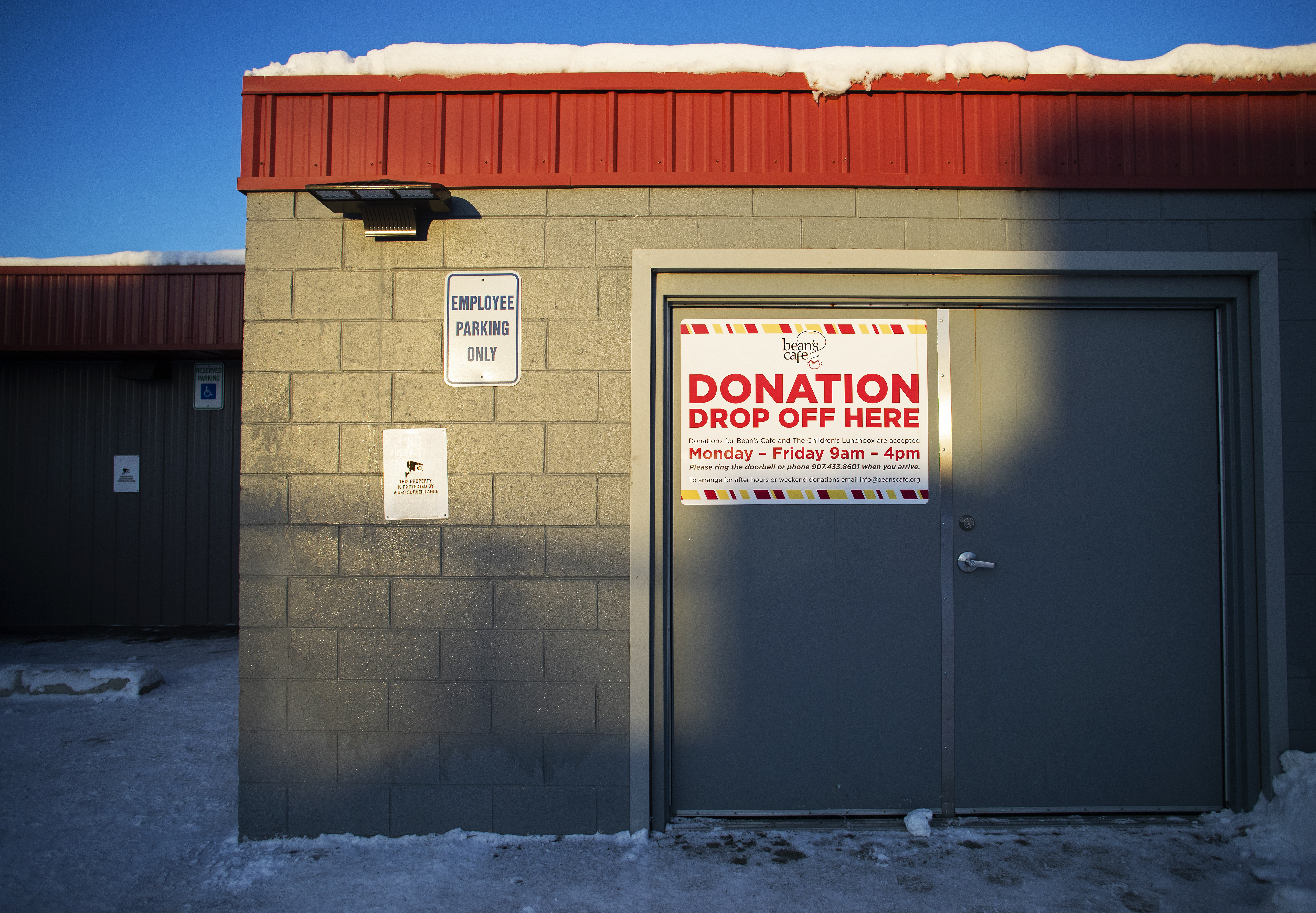 Bean S Cafe Donation Center Moves Behind Van S Dive Bar Near Downtown Anchorage