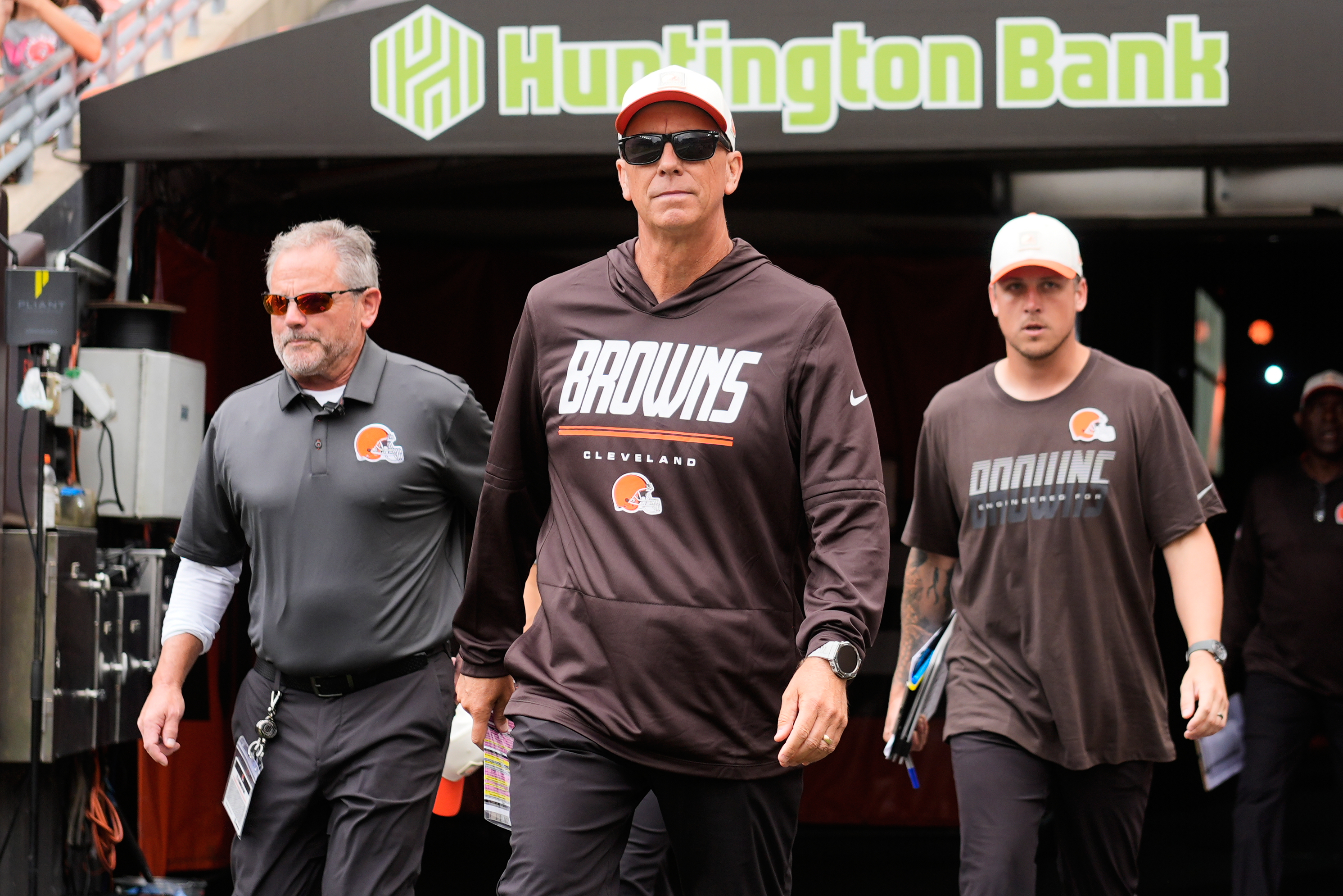 Harbaugh and Tomlin out, 3 new coaches in as AFC North enters new