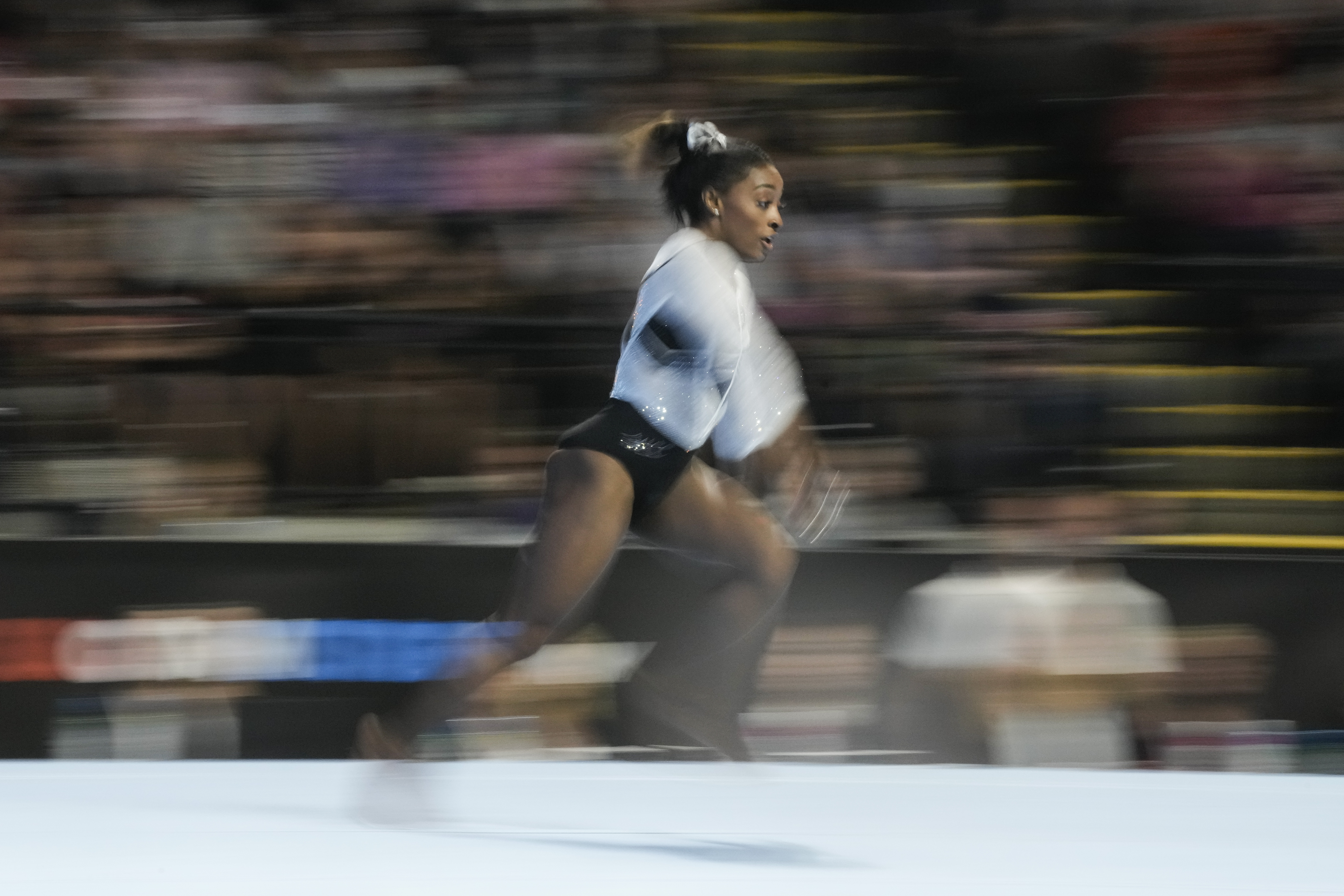 Simone Biles dazzles in her return from a 2-year layoff to dominate the US  Classic