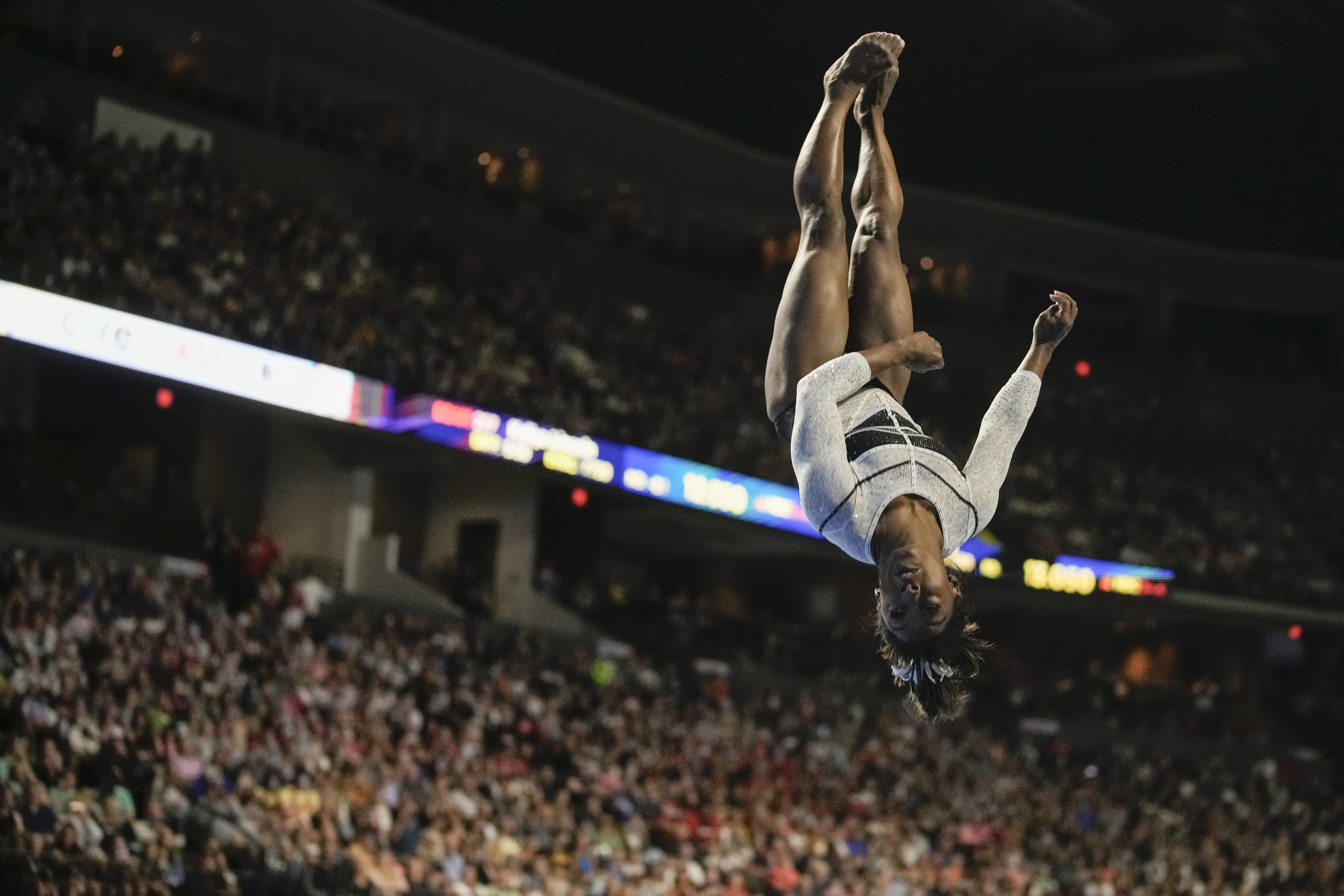 Simone Biles dazzles in her return from a 2-year layoff to dominate the US  Classic