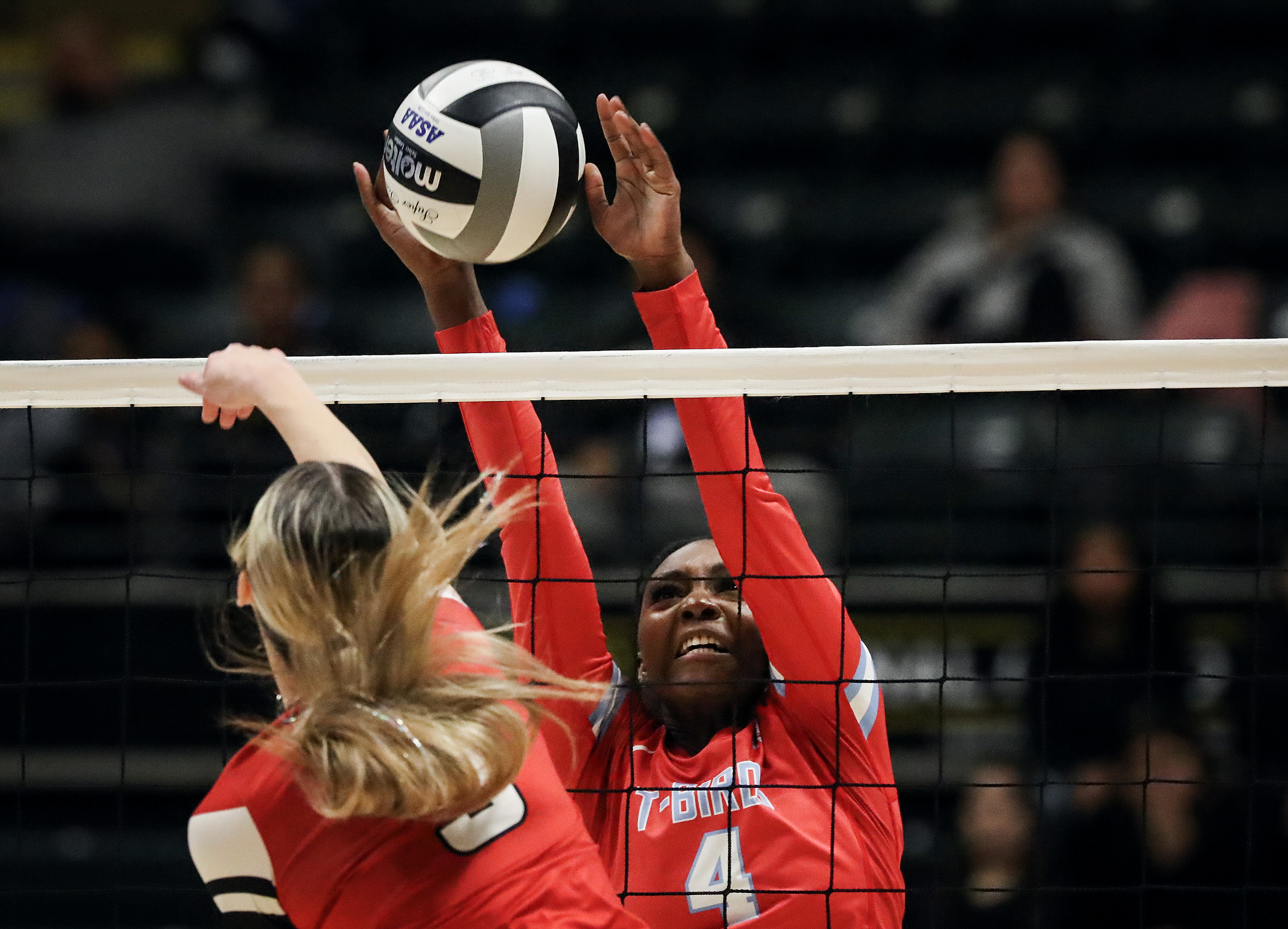 Wasilla volleyball team completes dominant season with sweep in 4A state  title - Anchorage Daily News