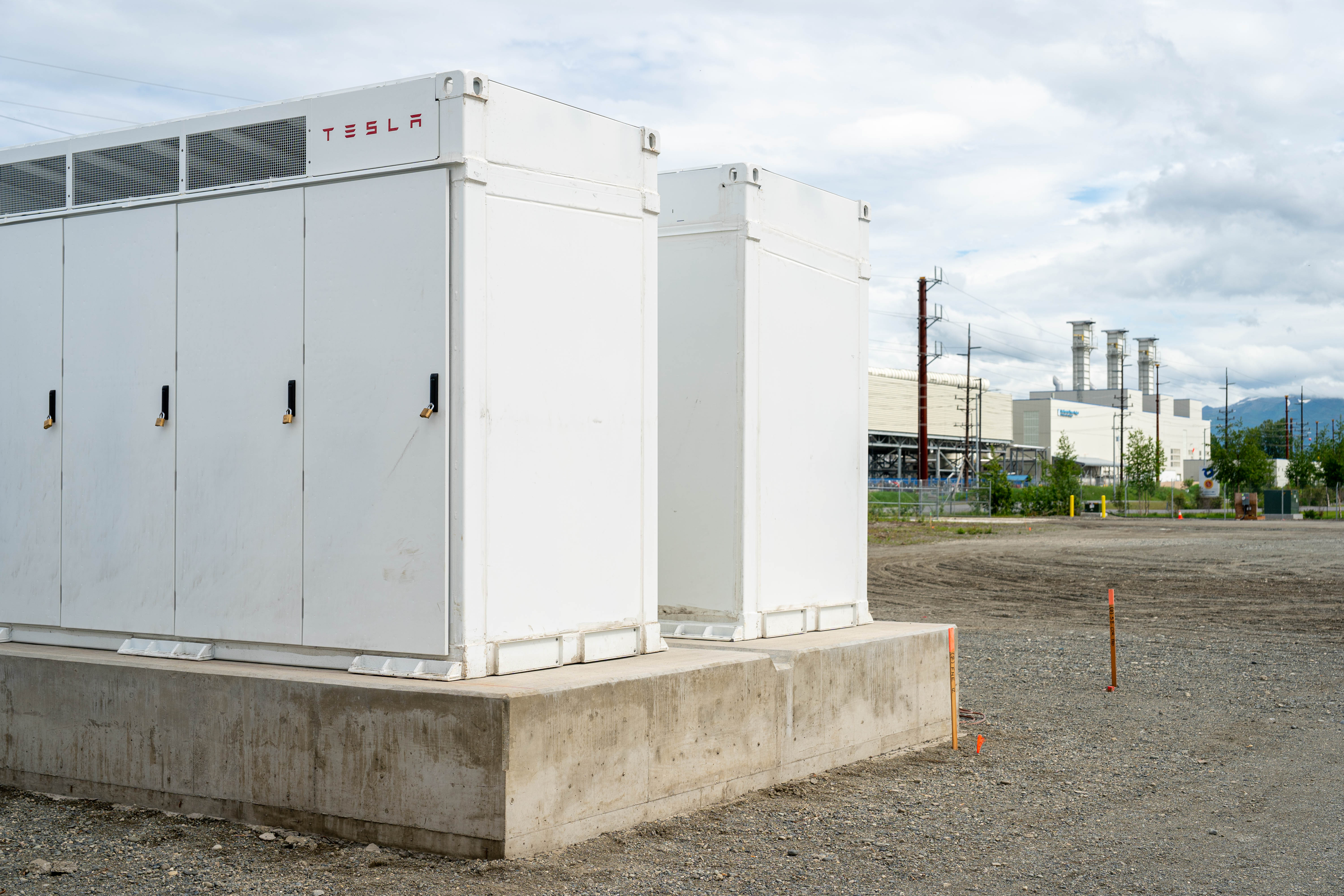 Tesla battery guru, Shell invest in Axiom's ice storage Series A round 
