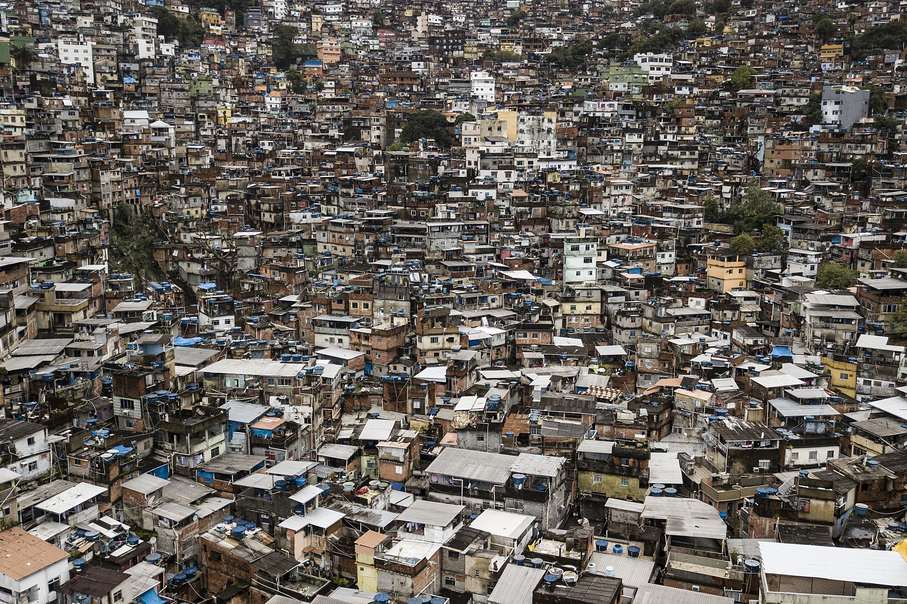 Fotografia Rio de Janeiro downtown and favela su