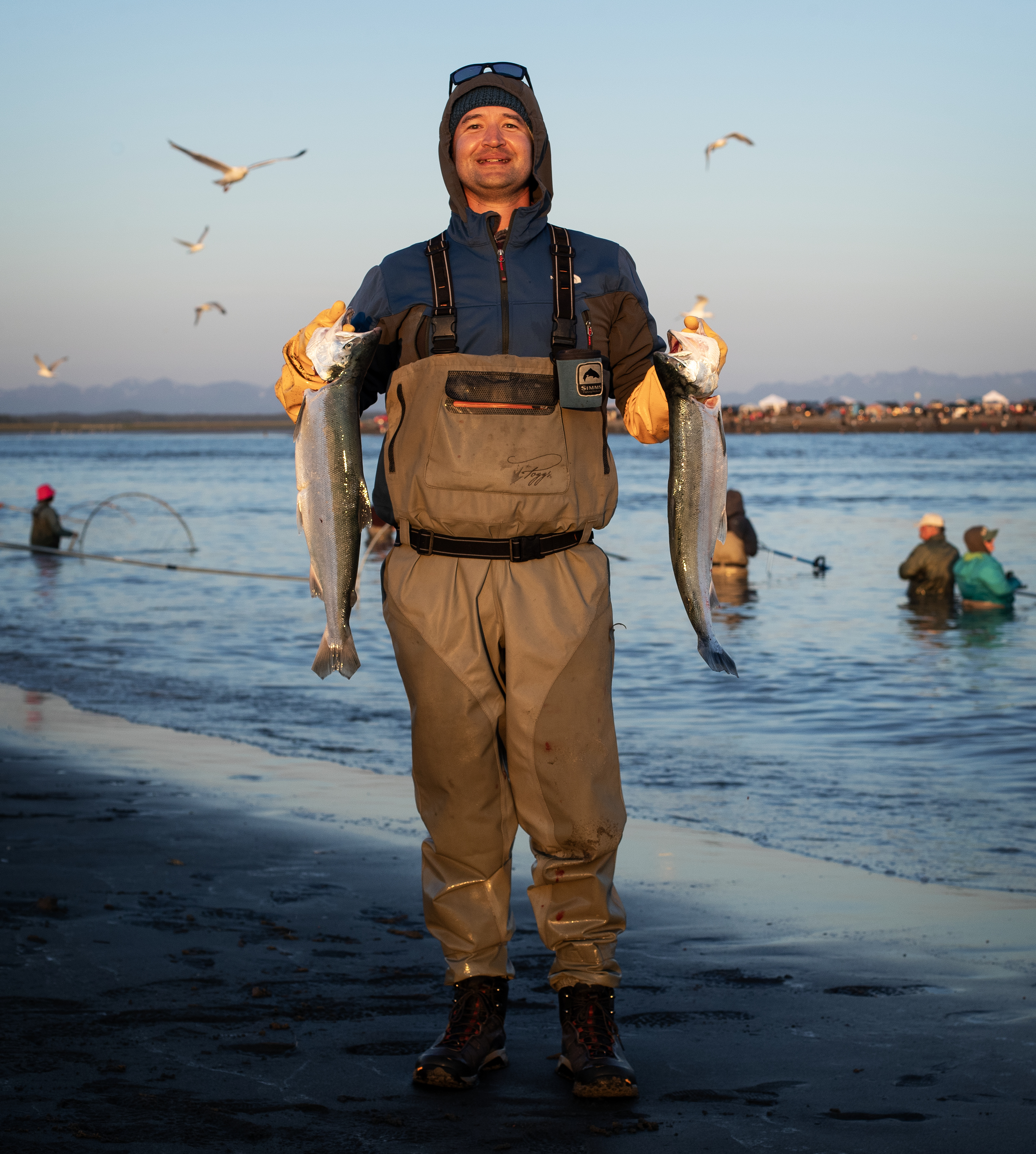 Salmon and summer sunshine: Photos from an evening of dipnetting