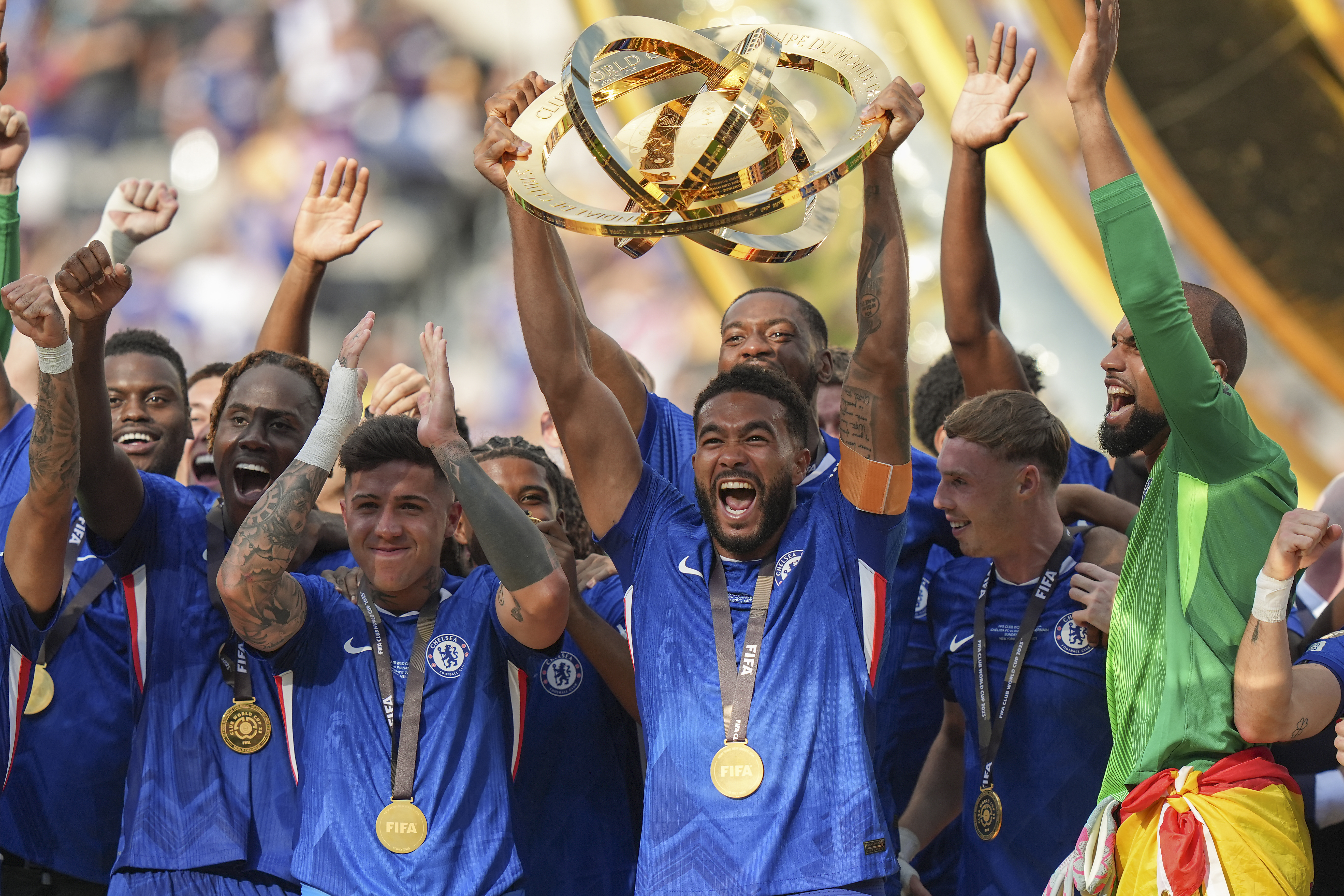 Club World Cup marked by empty seats, searing heat, weather