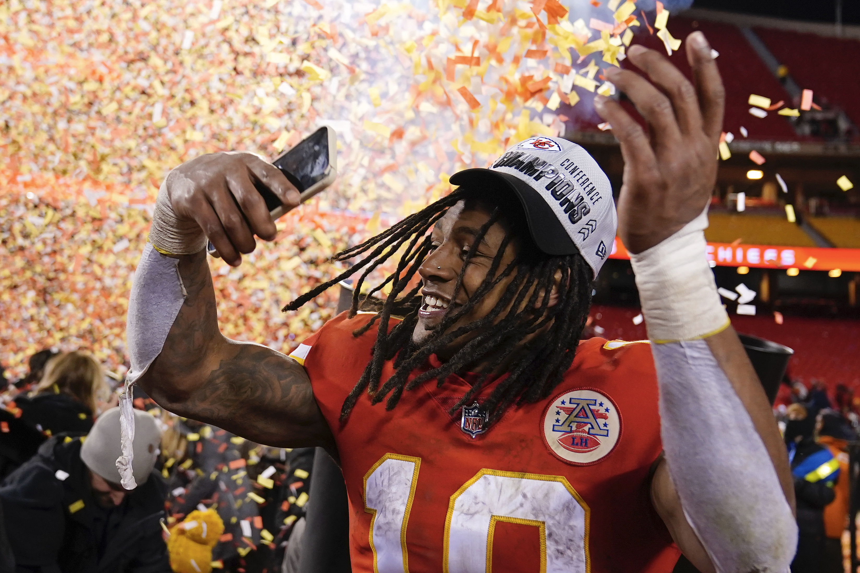 Chiefs return to Super Bowl, top Bengals 23-20 on last-second kick