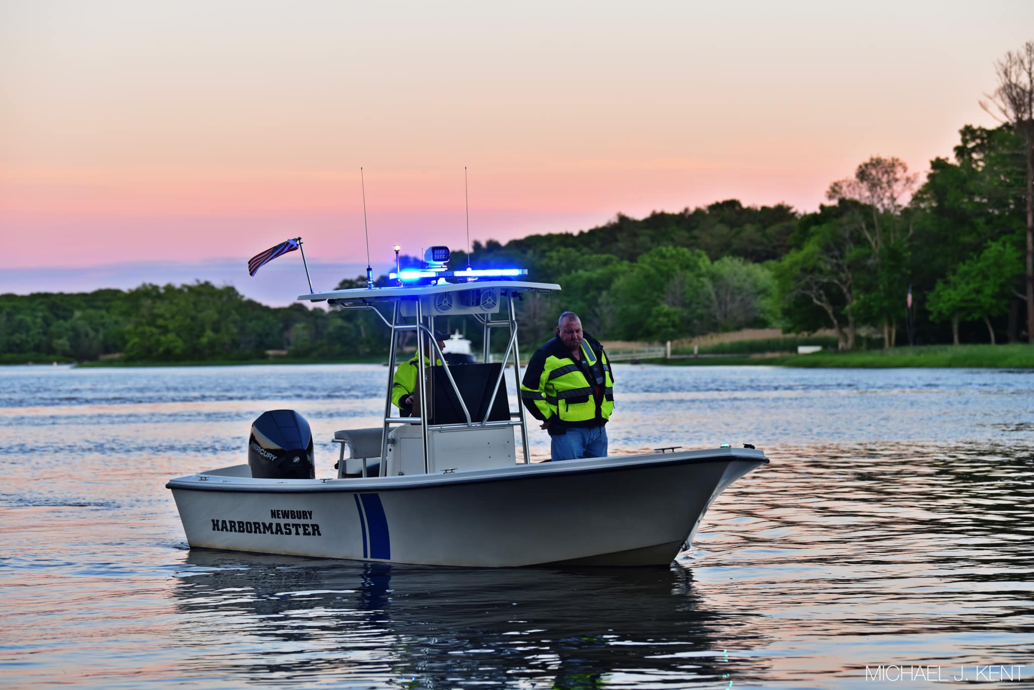 U.S. Coast Guard searching for missing 6yearold boy in Merrimack