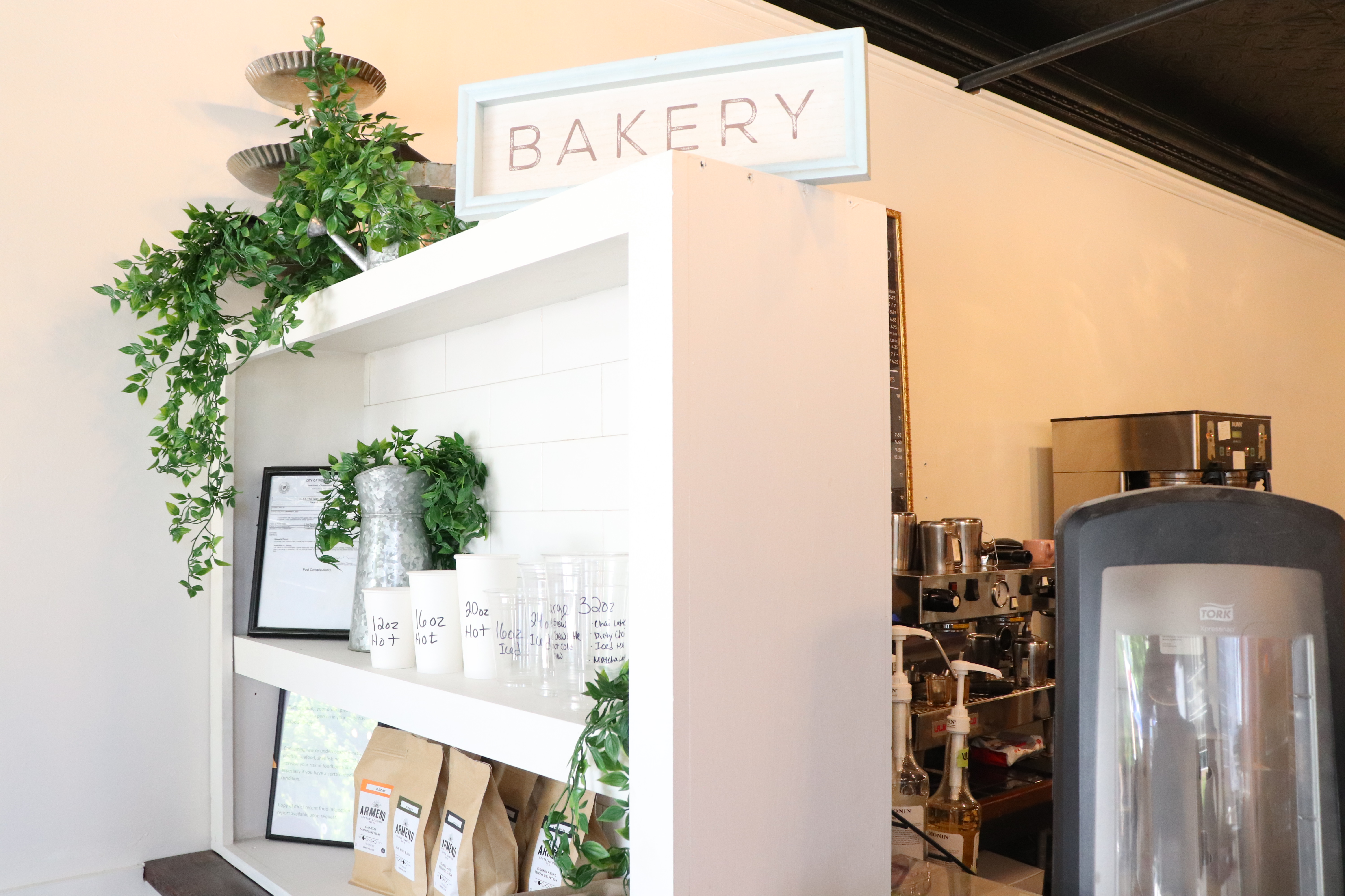 Worcester's Crust Bakeshop puts finishing touches on Main Street shop ...