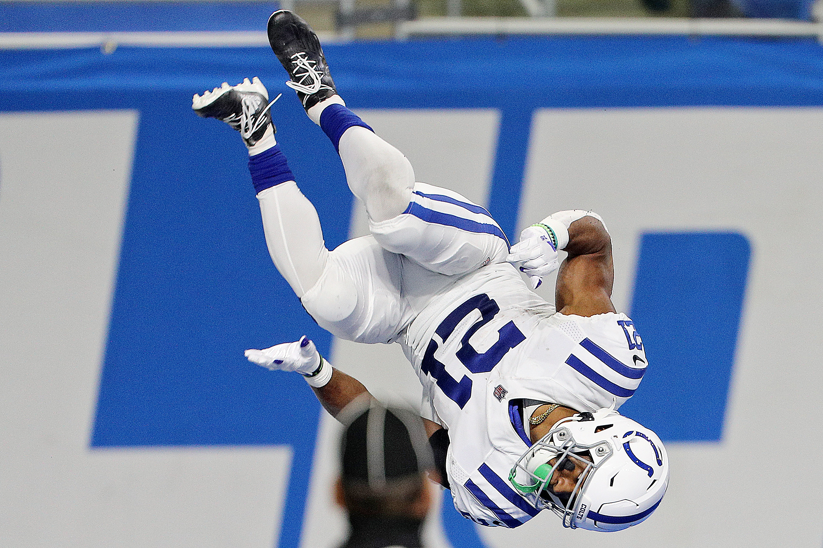 Indianapolis Colts' Nyheim Hines (21) runs during the first half