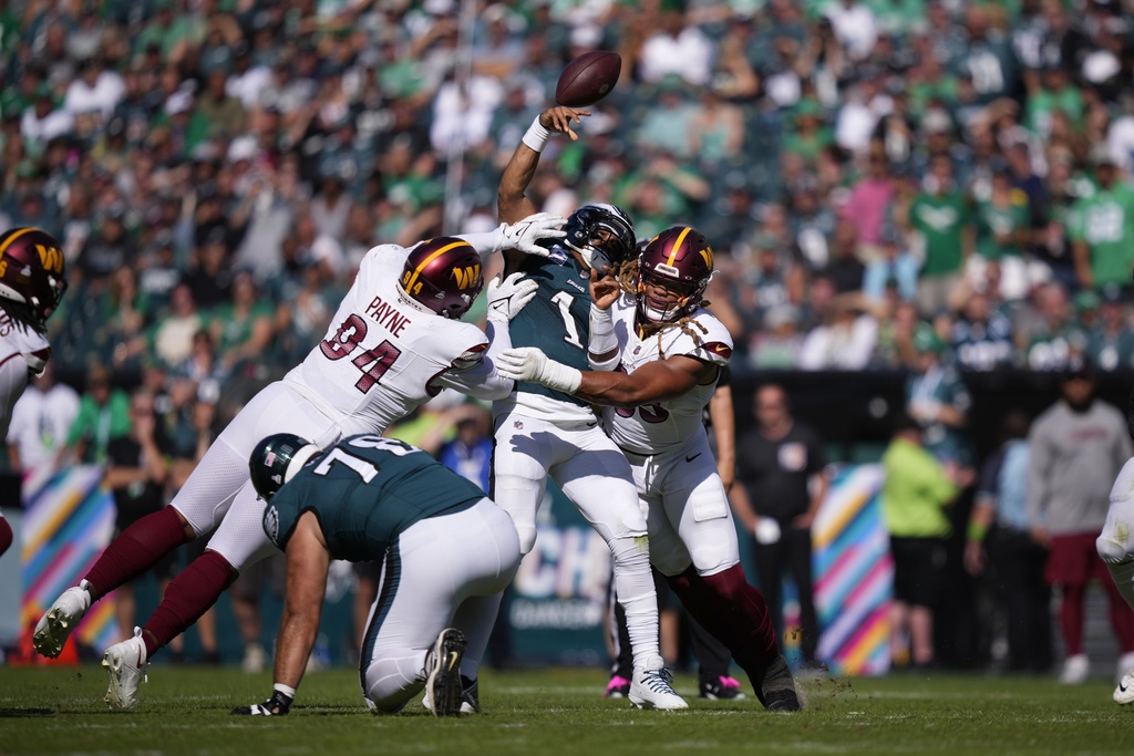 Jake Elliott's clutch FG gives Eagles overtime win over Washington